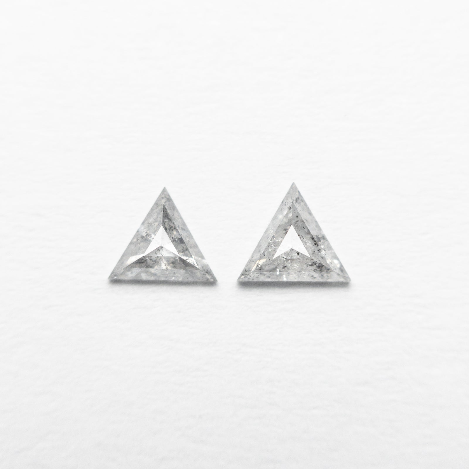 0.27cttw 2pc 3.69x4.28x1.39mm 3.89x4.46x1.55mm Triangle Rosecut Matching Pair 18754-04