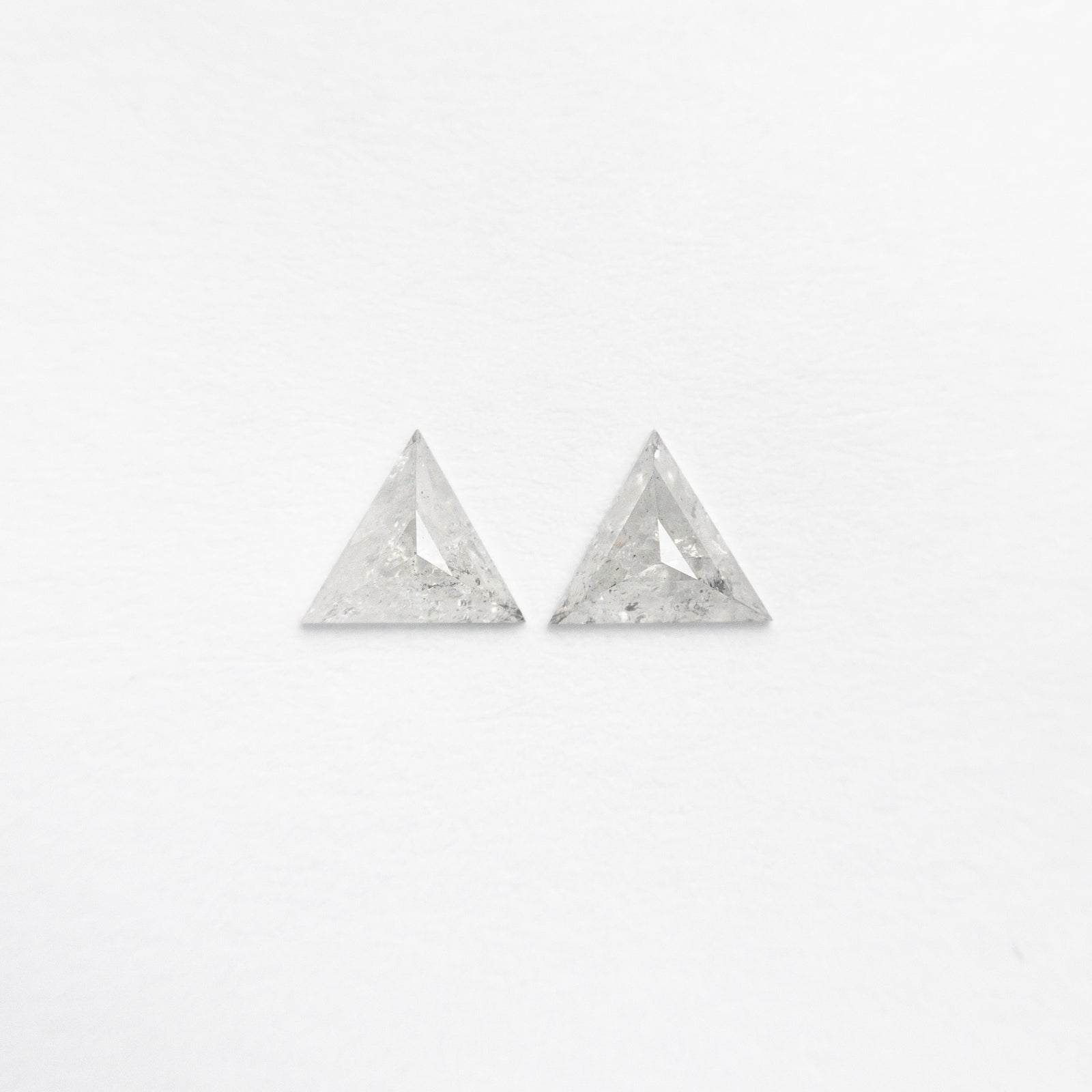 0.30cttw 2pc 4.08x4.60x1.58mm 4.04x4.65x1.50mm Triangle Rosecut Matching Pair 18754-05