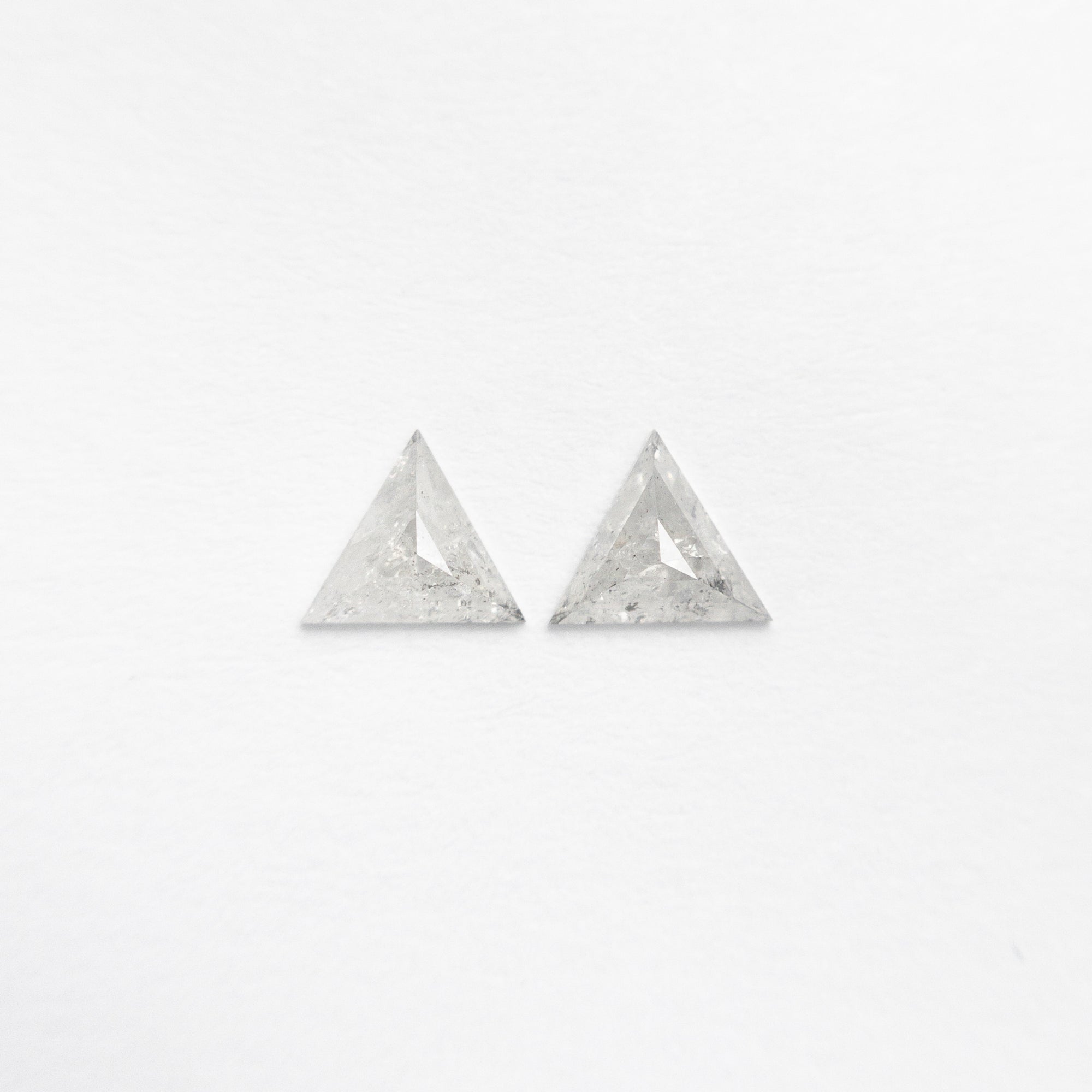 0.30cttw 2pc 4.08x4.60x1.58mm 4.04x4.65x1.50mm Triangle Rosecut Matching Pair 18754-05