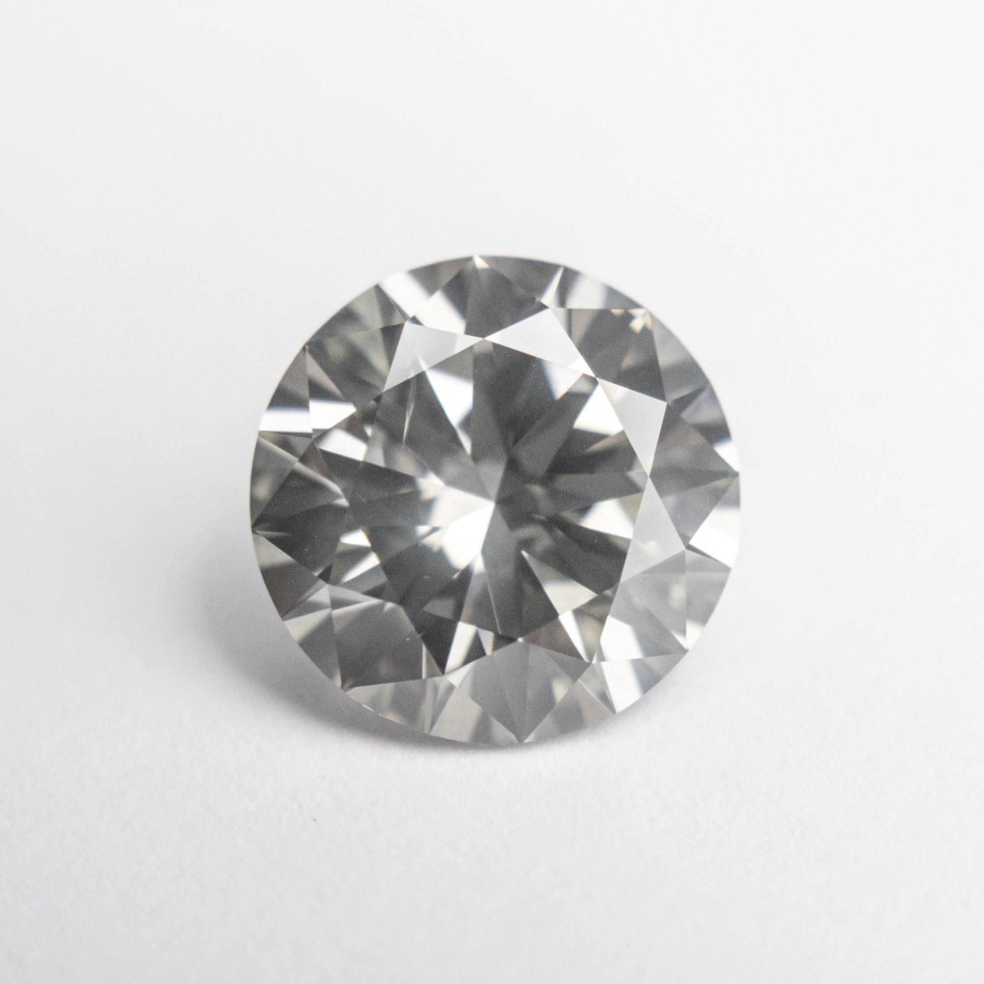 2.52ct 8.88x8.86x5.26mm SI2 Fancy Grey Round Brilliant 18867-01 - Misfit Diamonds