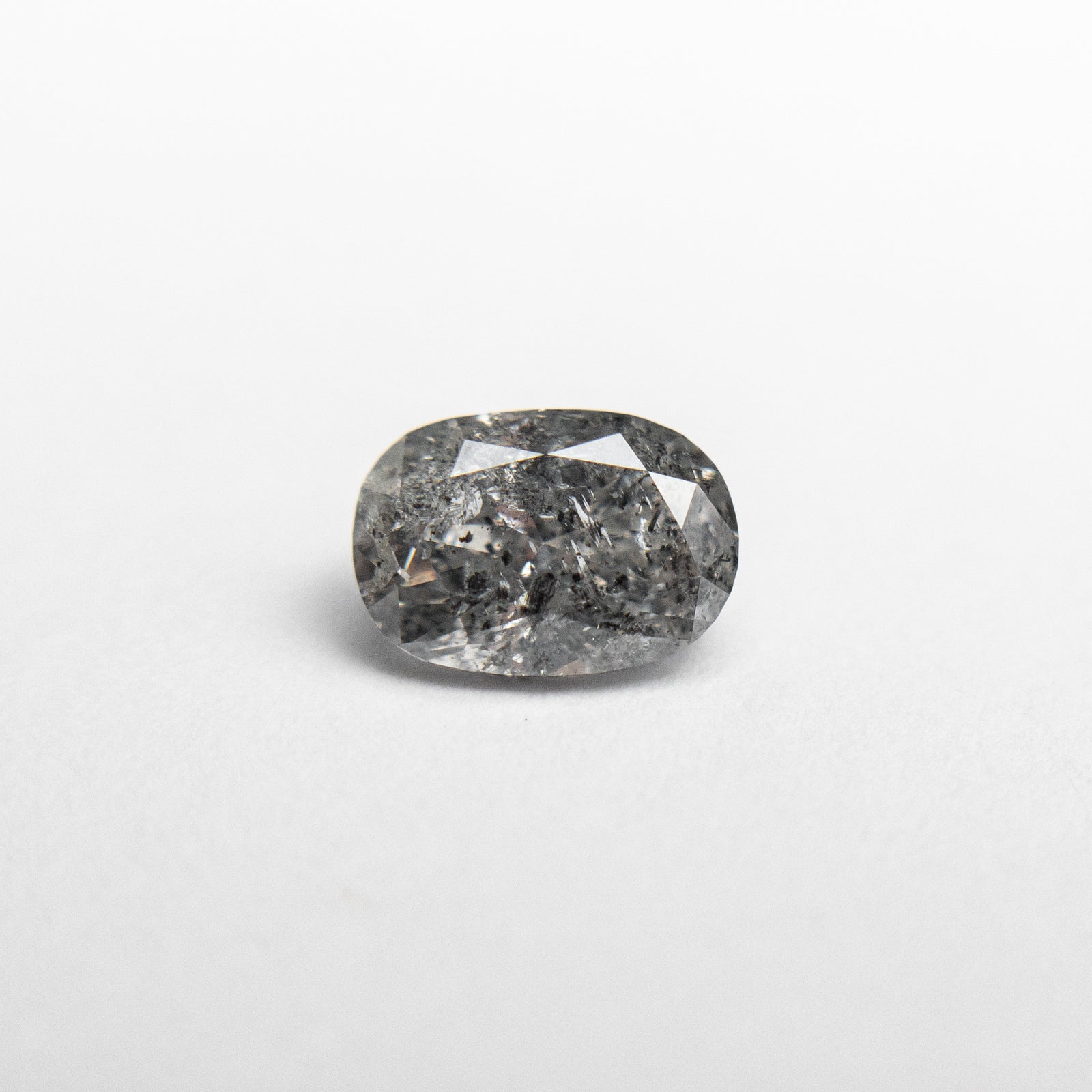 0.68ct 6.33x4.46x3.14mm Oval Brilliant 18906-04 - Misfit Diamonds