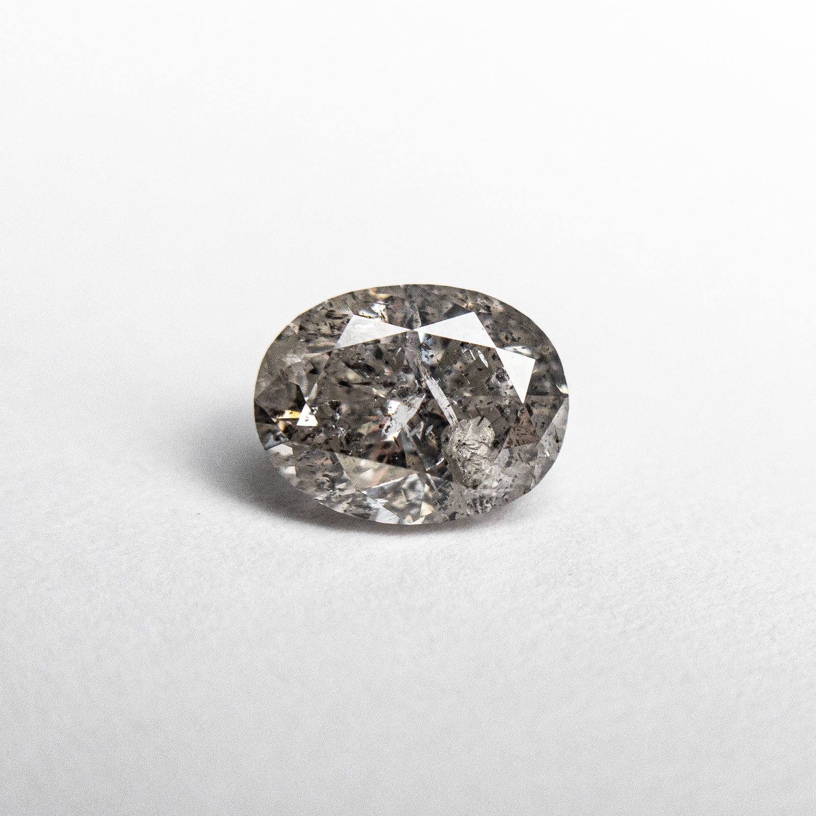 0.88ct 6.75x5.15x3.54mm Oval Brilliant 18906-12 - Misfit Diamonds