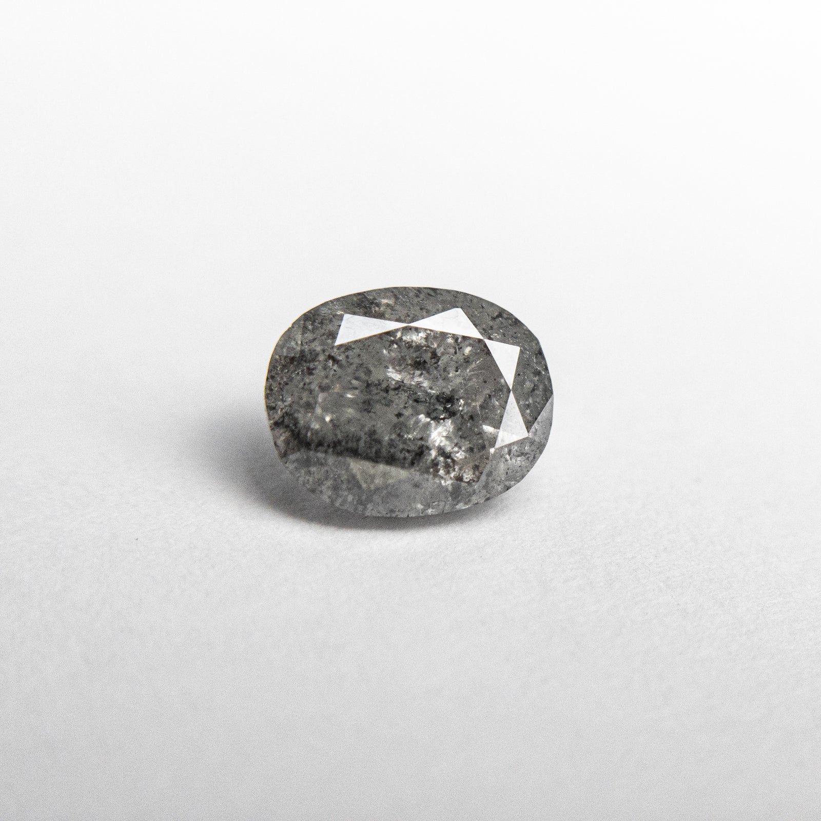 0.98ct 6.73x5.32x3.73mm Oval Brilliant 18906-14 - Misfit Diamonds