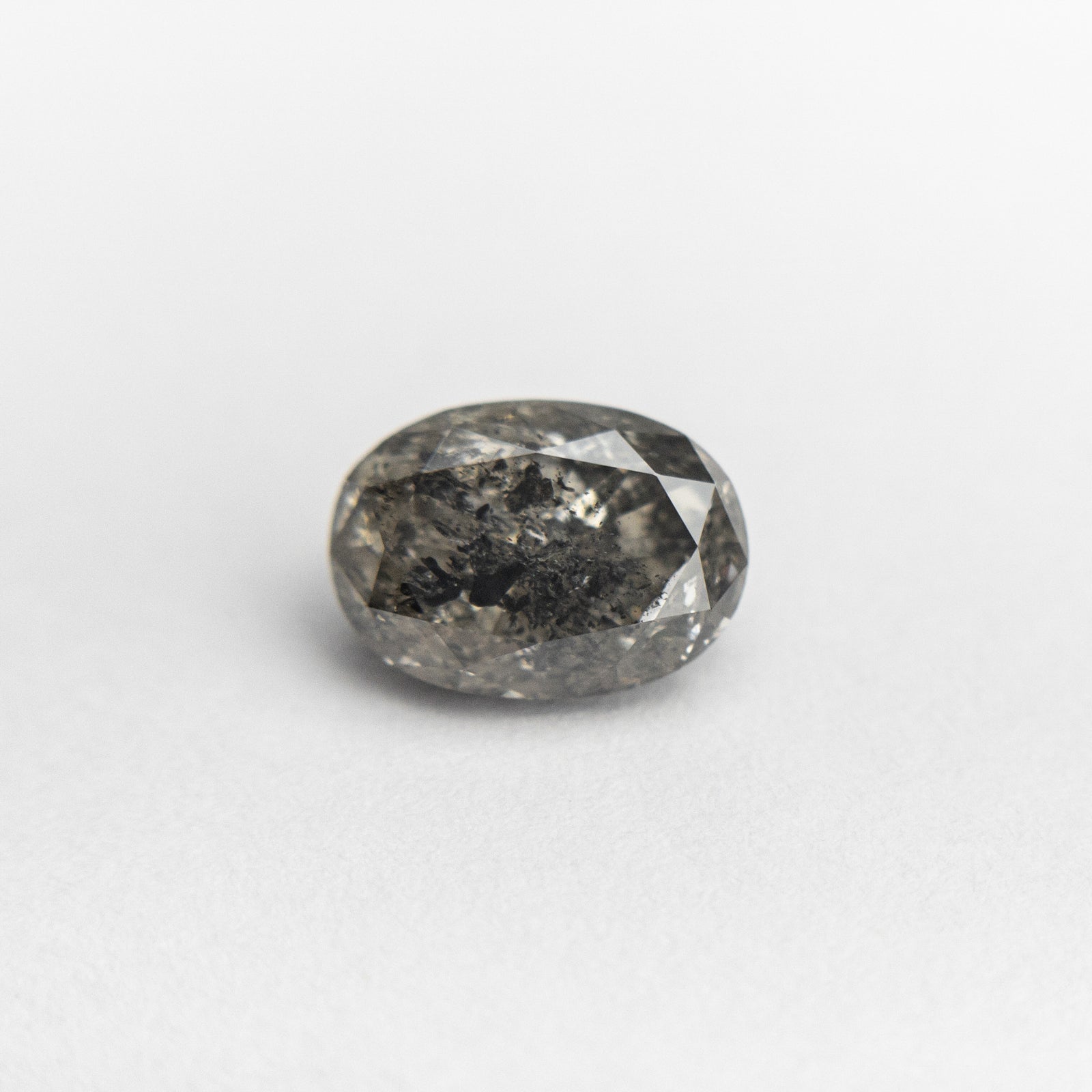 1.04ct 7.28x5.22x3.65mm Oval Brilliant 18906-28 - Misfit Diamonds