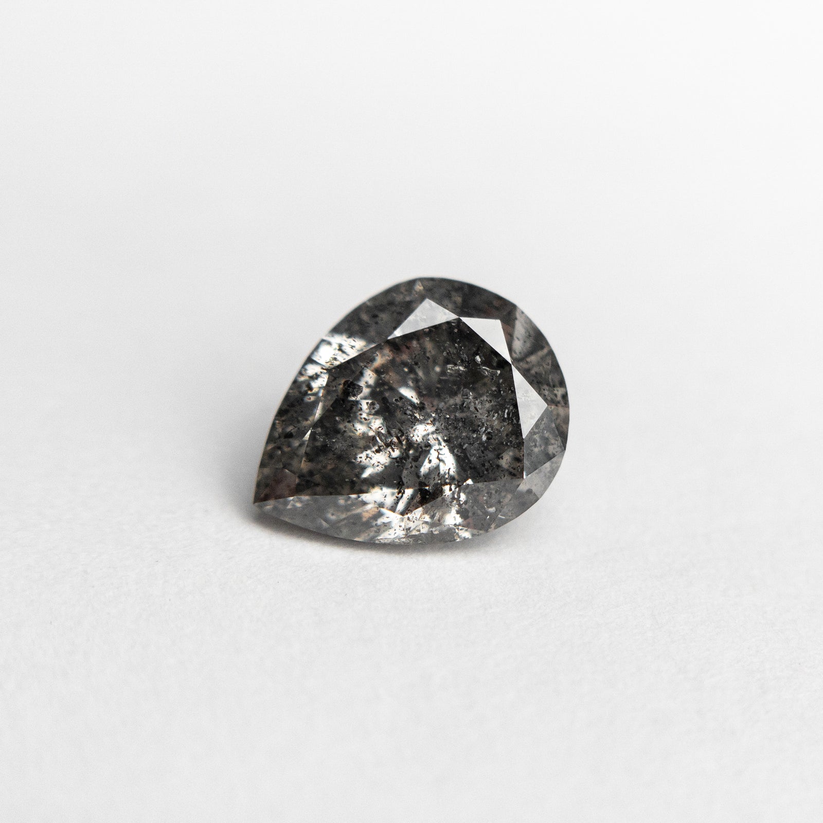 0.91ct 7.49x5.91x3.43mm Pear Brilliant 18907-11 - Misfit Diamonds