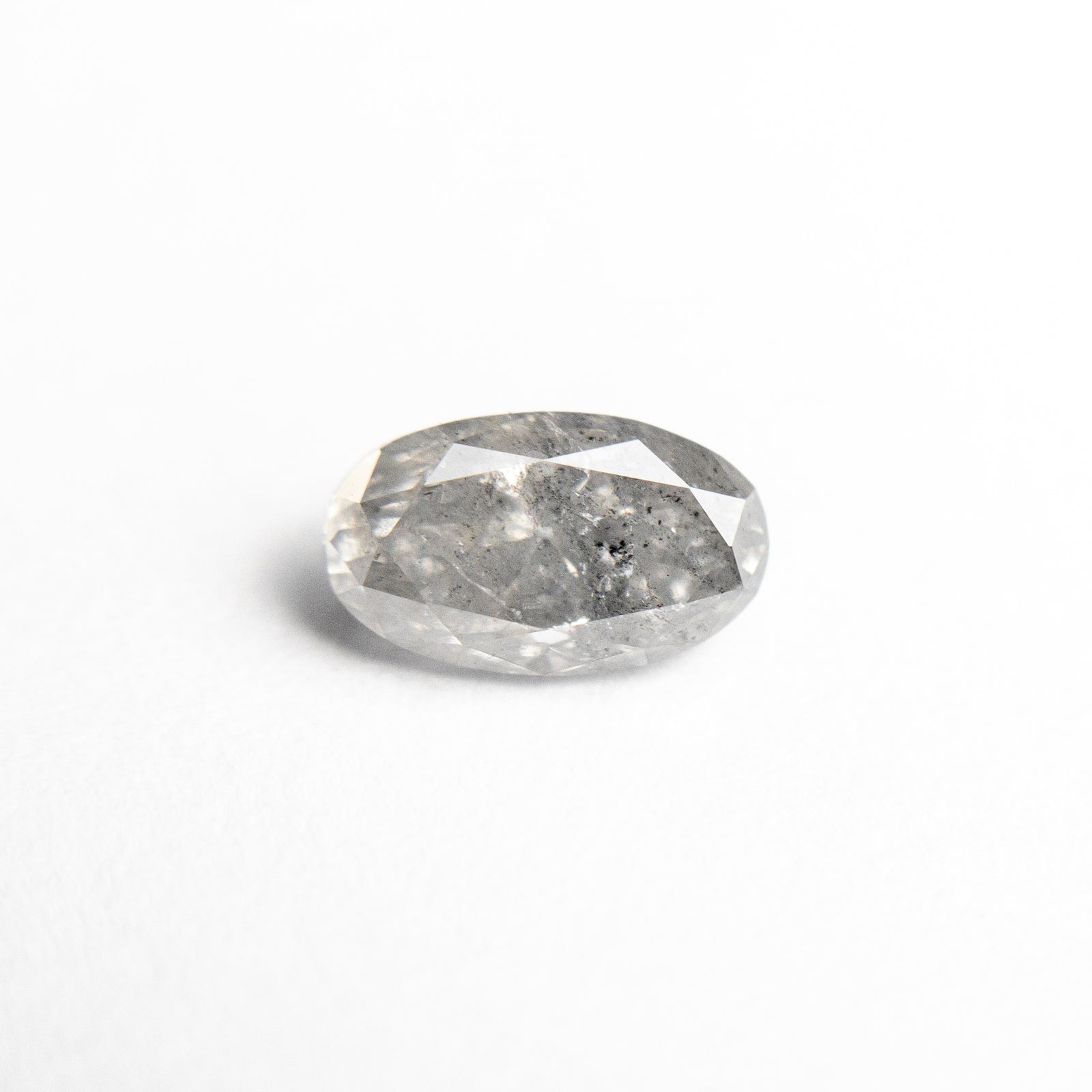 0.91ct 7.35x4.34x3.67mm Oval Brilliant 18916-06 - Misfit Diamonds