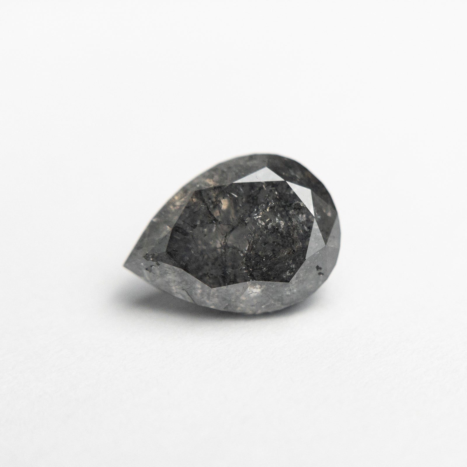 1.48ct 8.41x6.11x4.53mm Pear Brilliant 18918-03 - Misfit Diamonds