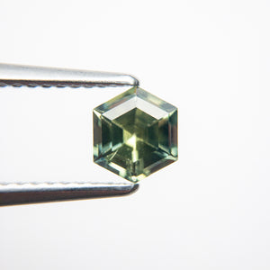 0.85ct 6.40x5.48x3.53mm Hexagon Step Cut Sapphire 18973-25 - Misfit Diamonds