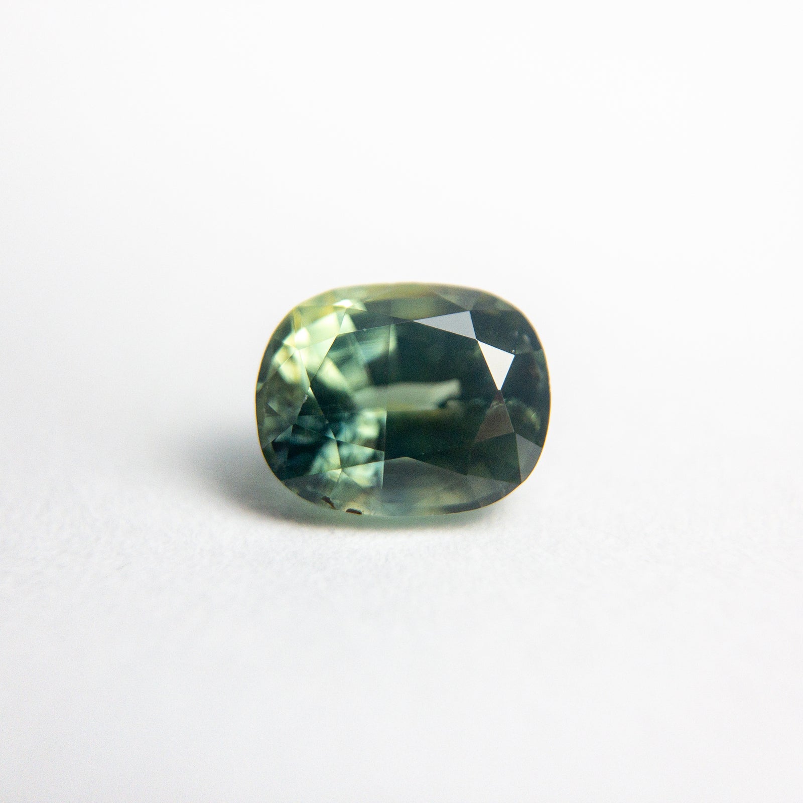 1.08ct 6.24x5.07x3.82mm Cushion Brilliant Sapphire 18973-46 - Misfit Diamonds