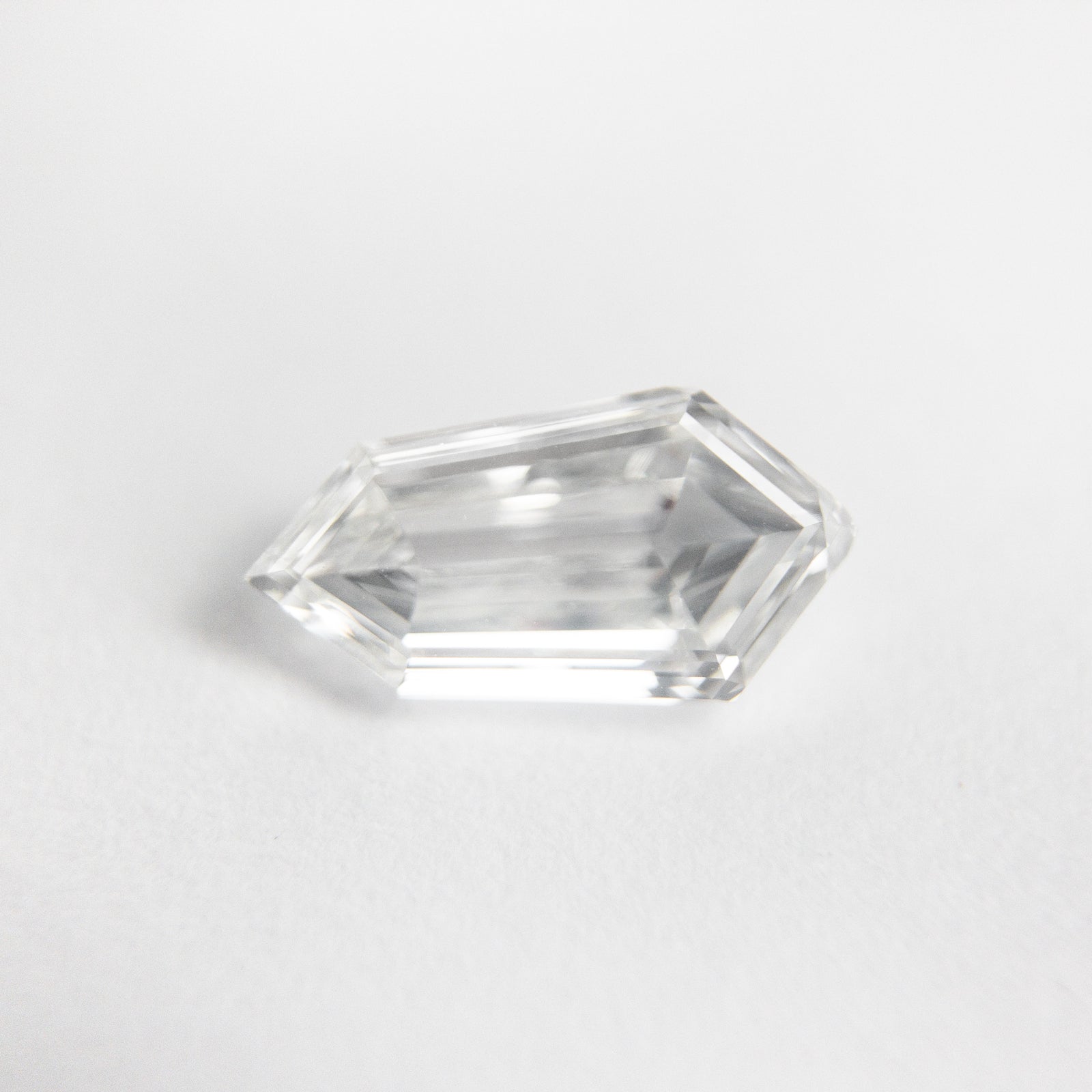 1.03ct 9.46x4.94x2.74mm SI1 F Kite Step Cut 19027-01 - Misfit Diamonds