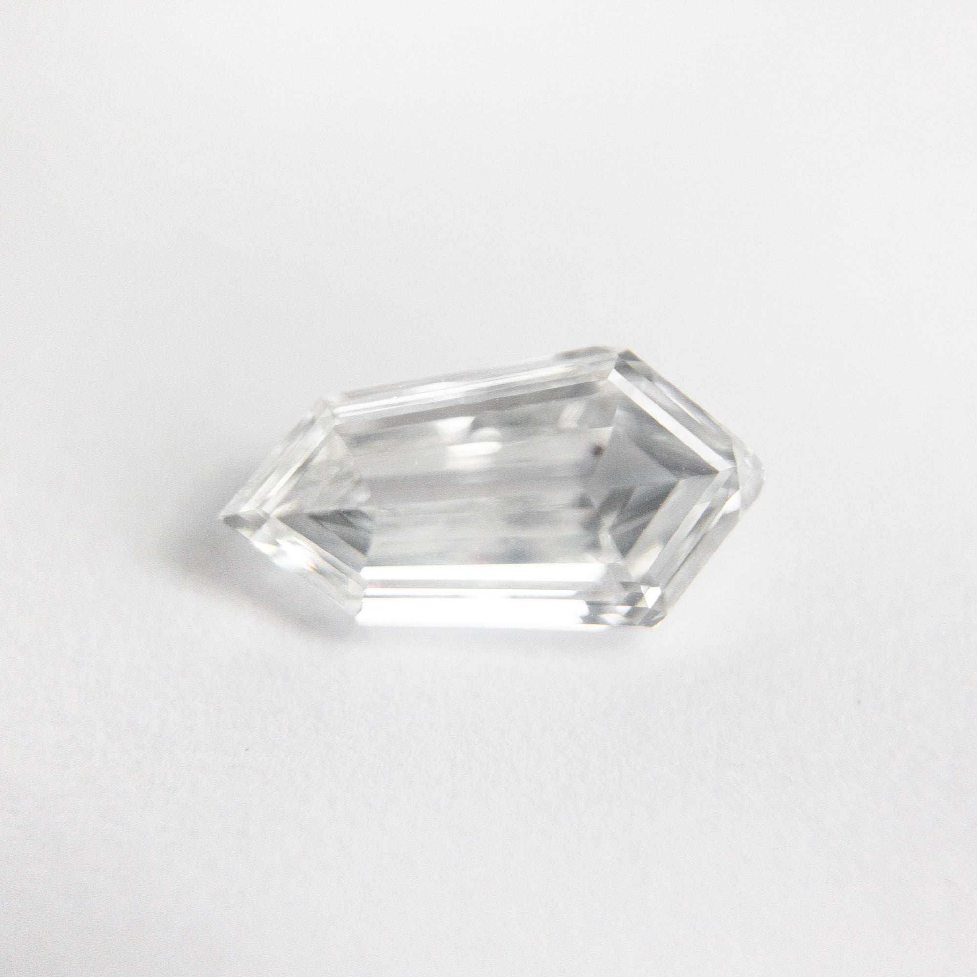 1.03ct 9.46x4.94x2.74mm SI1 F Kite Step Cut 19027-01 - Misfit Diamonds
