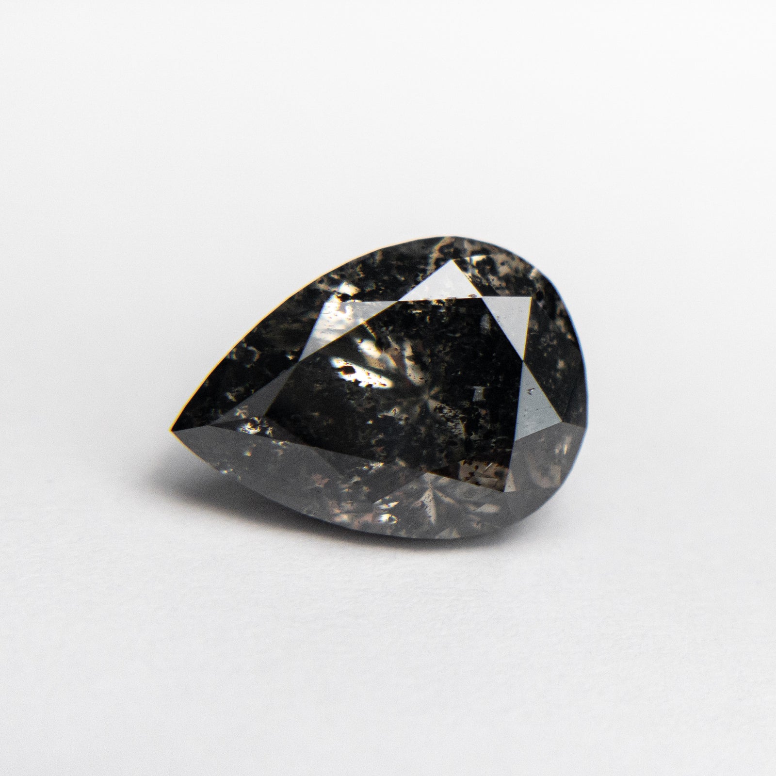2.23ct 9.69x6.96x5.29mm Pear Brilliant 19081-05 - Misfit Diamonds