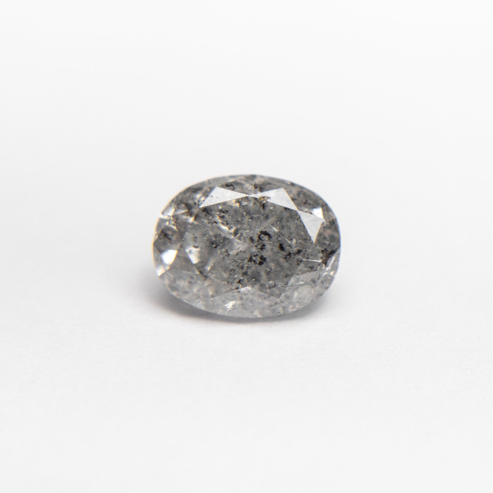 1.05ct 6.84x5.32x3.99mm Oval Brilliant 19097-01 - Misfit Diamonds