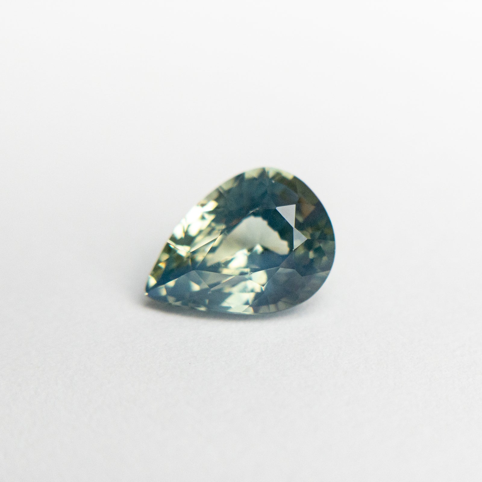 1.23ct 7.70x5.62x4.05mm Pear Brilliant Sapphire 19115-08 - Misfit Diamonds