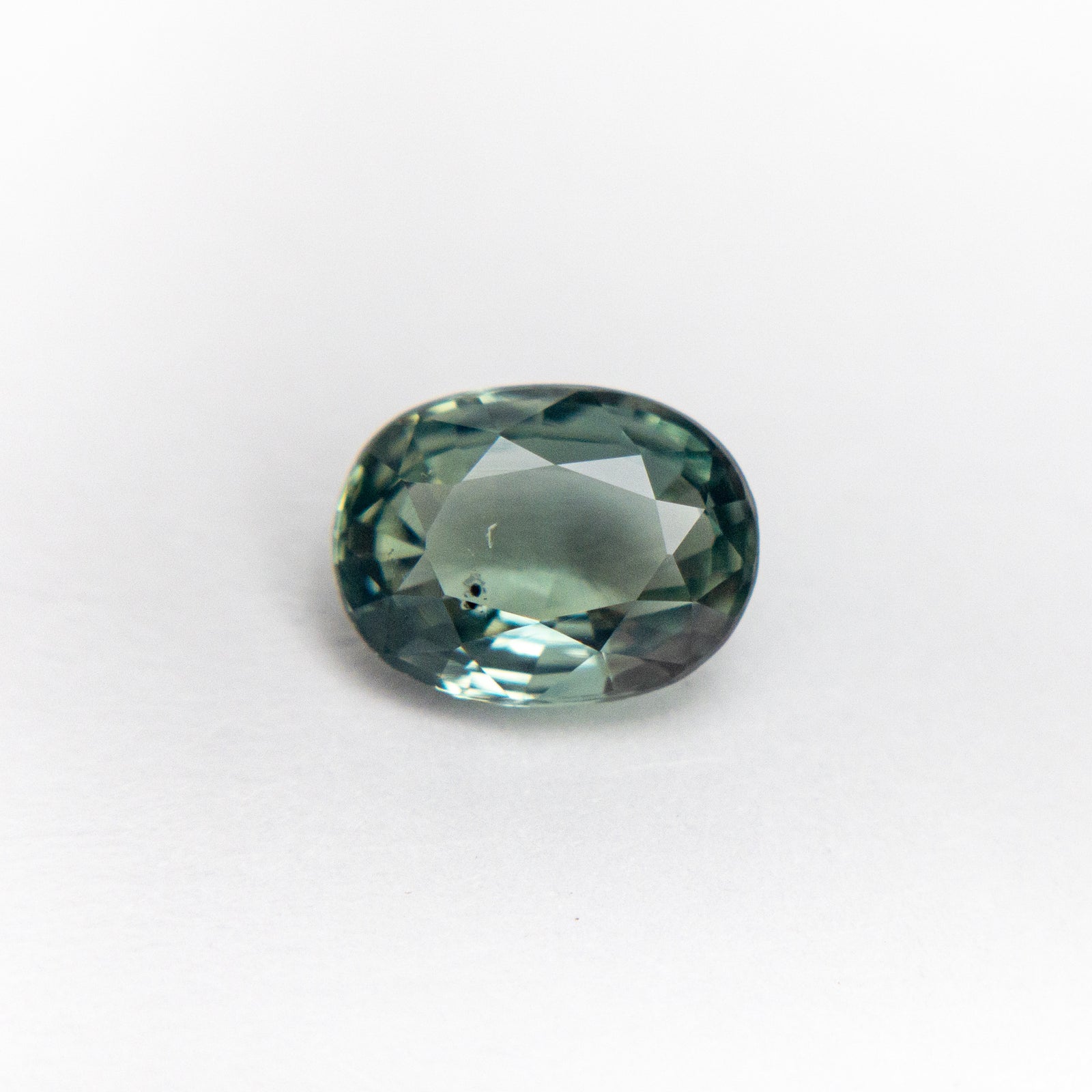 1.06ct 7.09x5.39x3.11mm Oval Brilliant Sapphire 19115-17