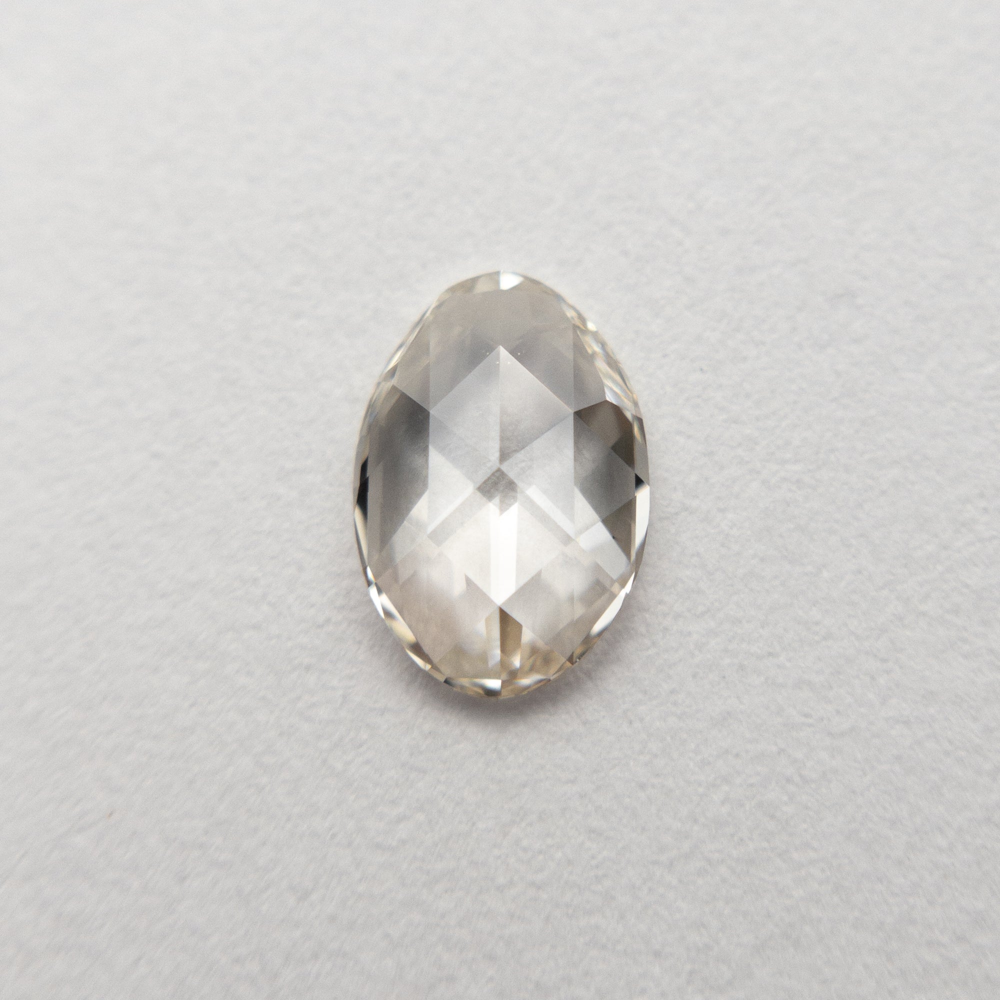 0.50ct 7.06x4.86x1.71mm Oval Rosecut 19163-58 🇨🇦 - Misfit Diamonds