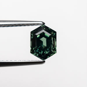 1.60ct 7.61x5.52x4.56mm Hexagon Step Cut Sapphire 19285-09