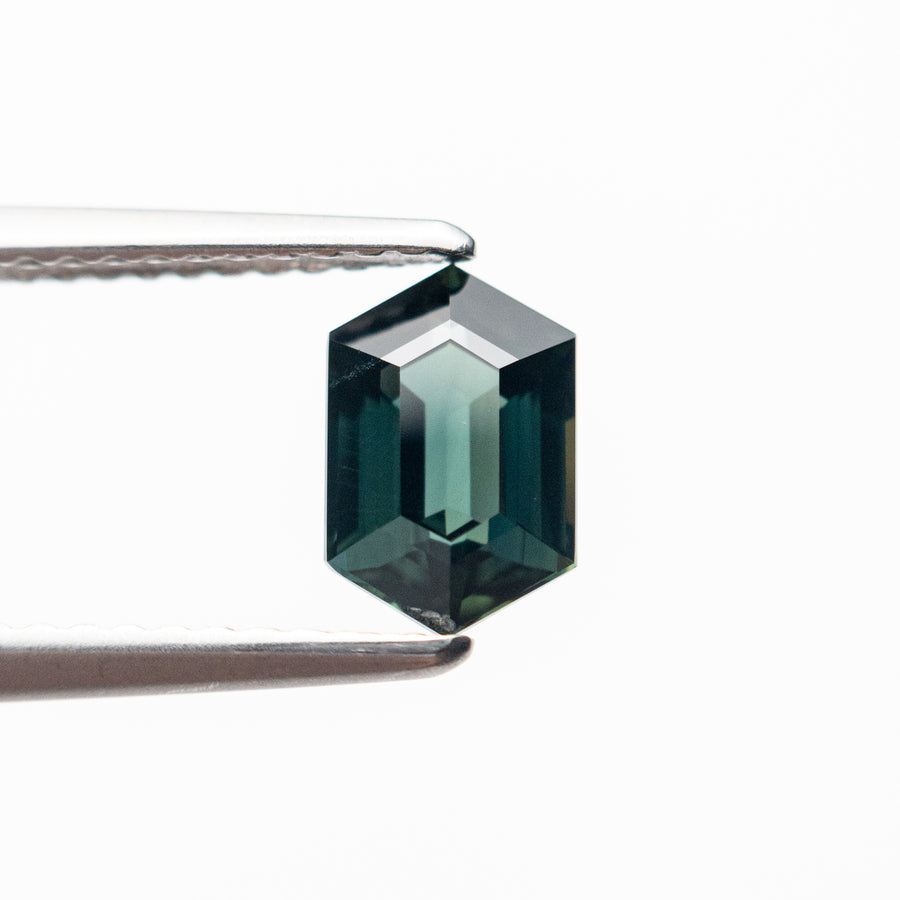 1.30ct 7.70x5.09x3.64m Hexagon Step Cut Sapphire 19287-03