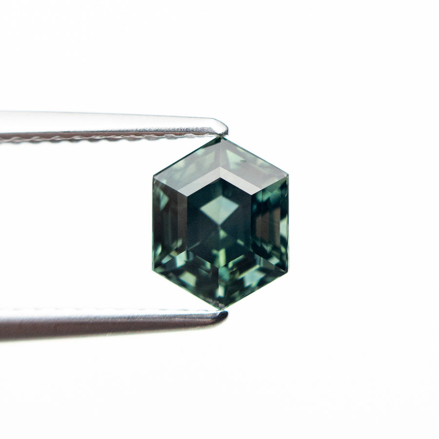 1.63ct 7.48x5.91x4.81mm Hexagon Step Cut Sapphire 19287-04