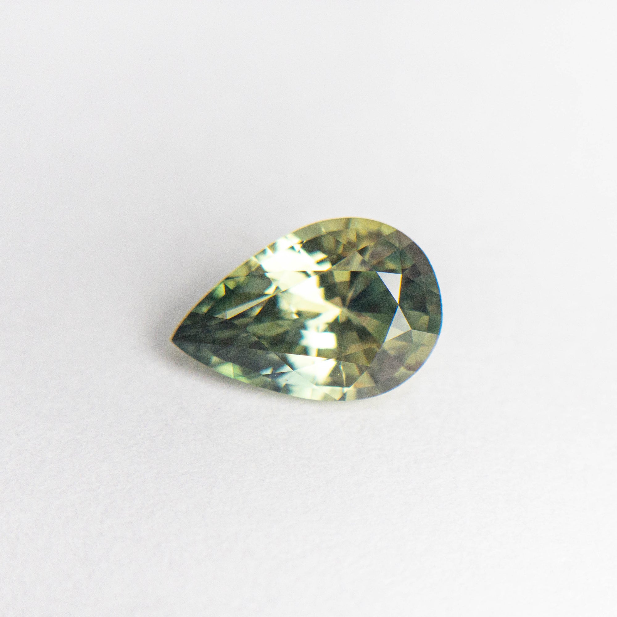 1.13ct 8.19x5.50x3.63mm Pear Brilliant Sapphire 19288-01