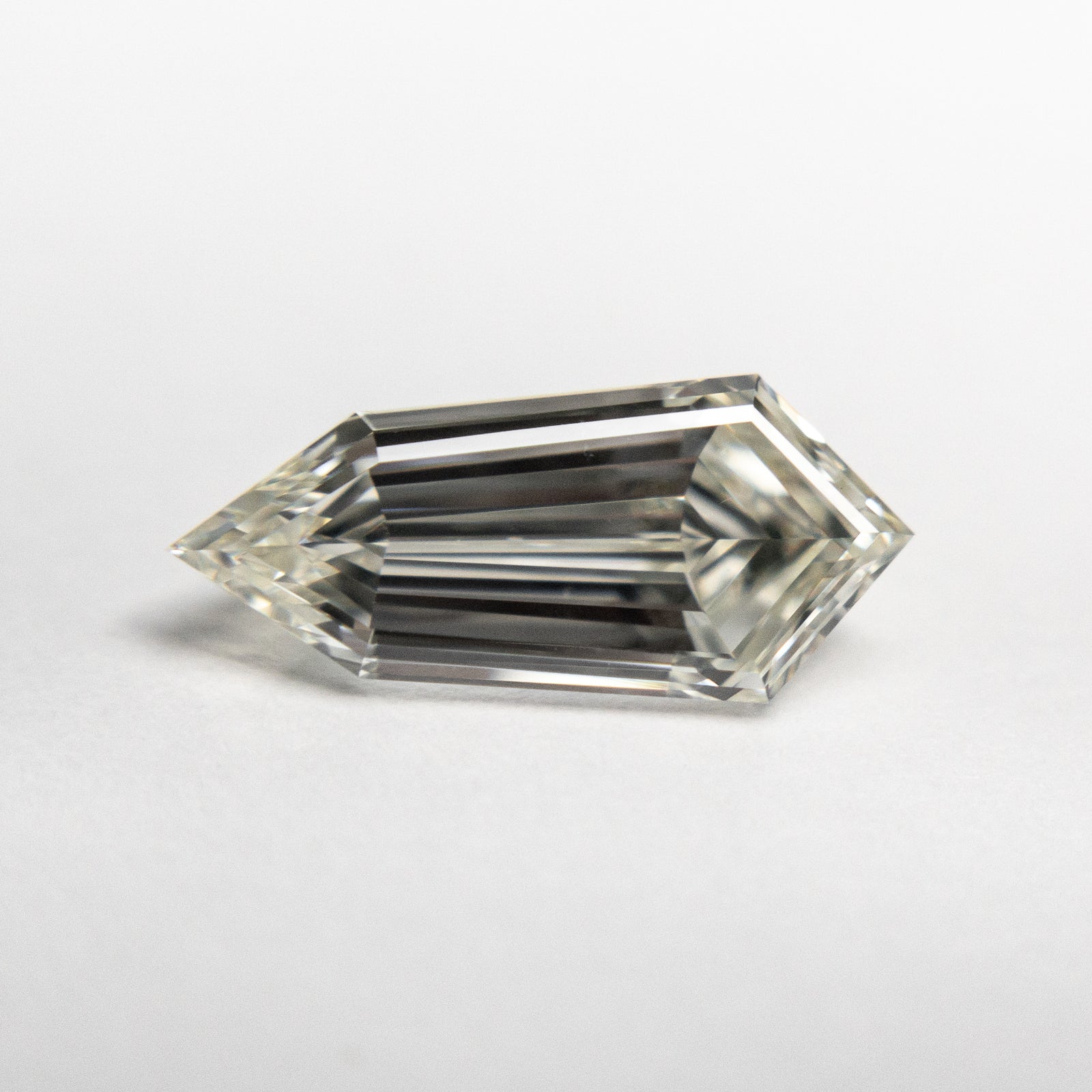1.51ct 11.85x5.26x3.40mm GIA VS2 L Kite Step Cut 19297-01