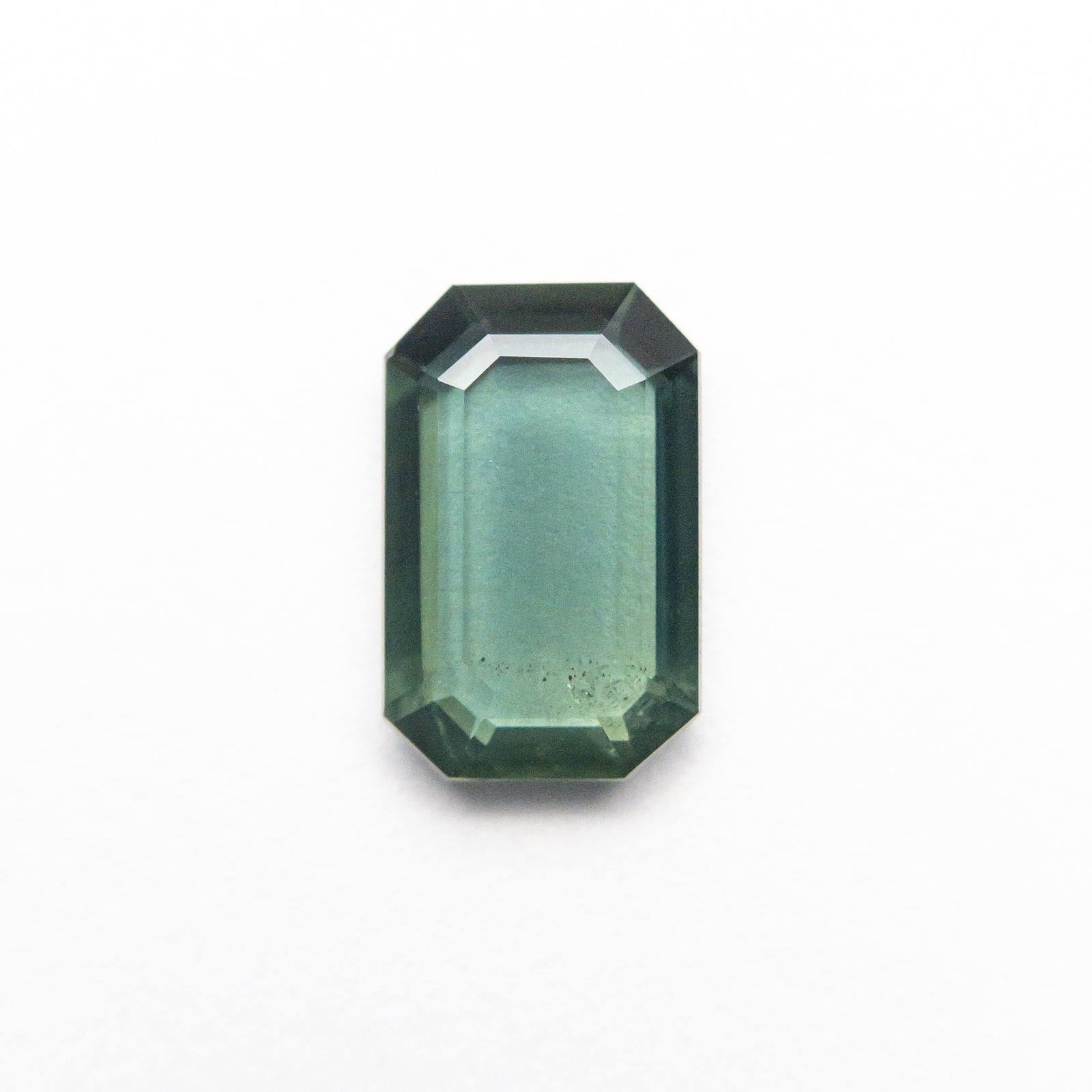 0.97ct 7.58x4.82x1.90mm Cut Corner Rectangle Portrait Cut Sapphire 19357-39