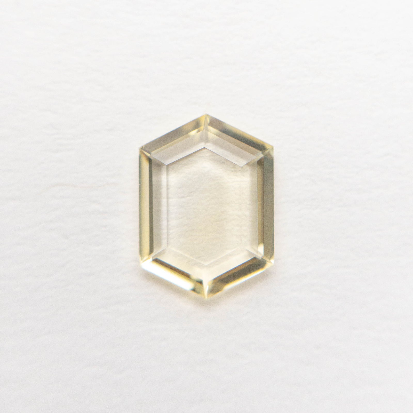0.87ct 8.24x6.06x1.55mm Hexagon Portrait Cut Sapphire 19385-42