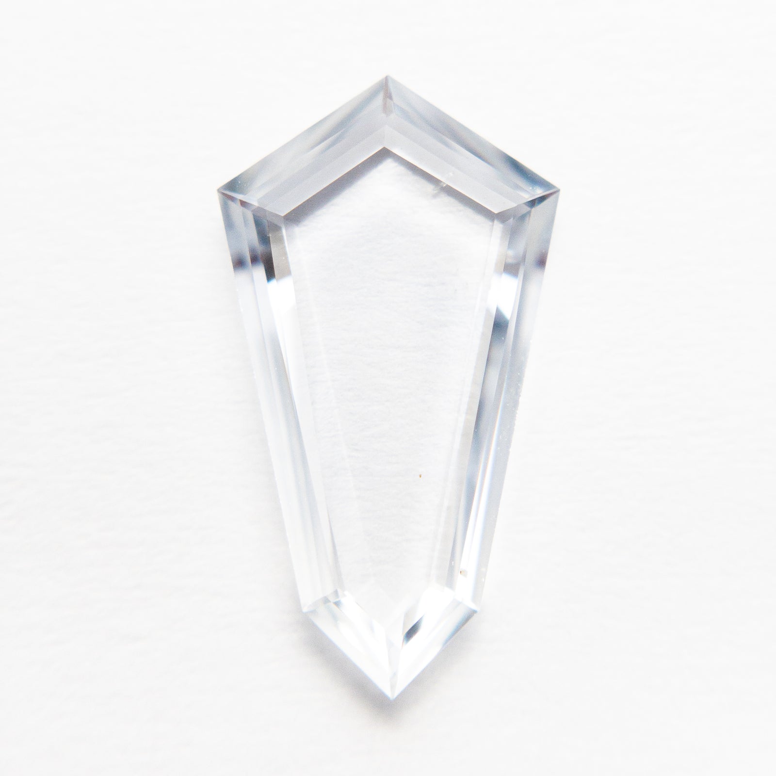 1.93ct 14.53x8.04x1.88mm Kite Portrait Cut Sapphire 19385-44