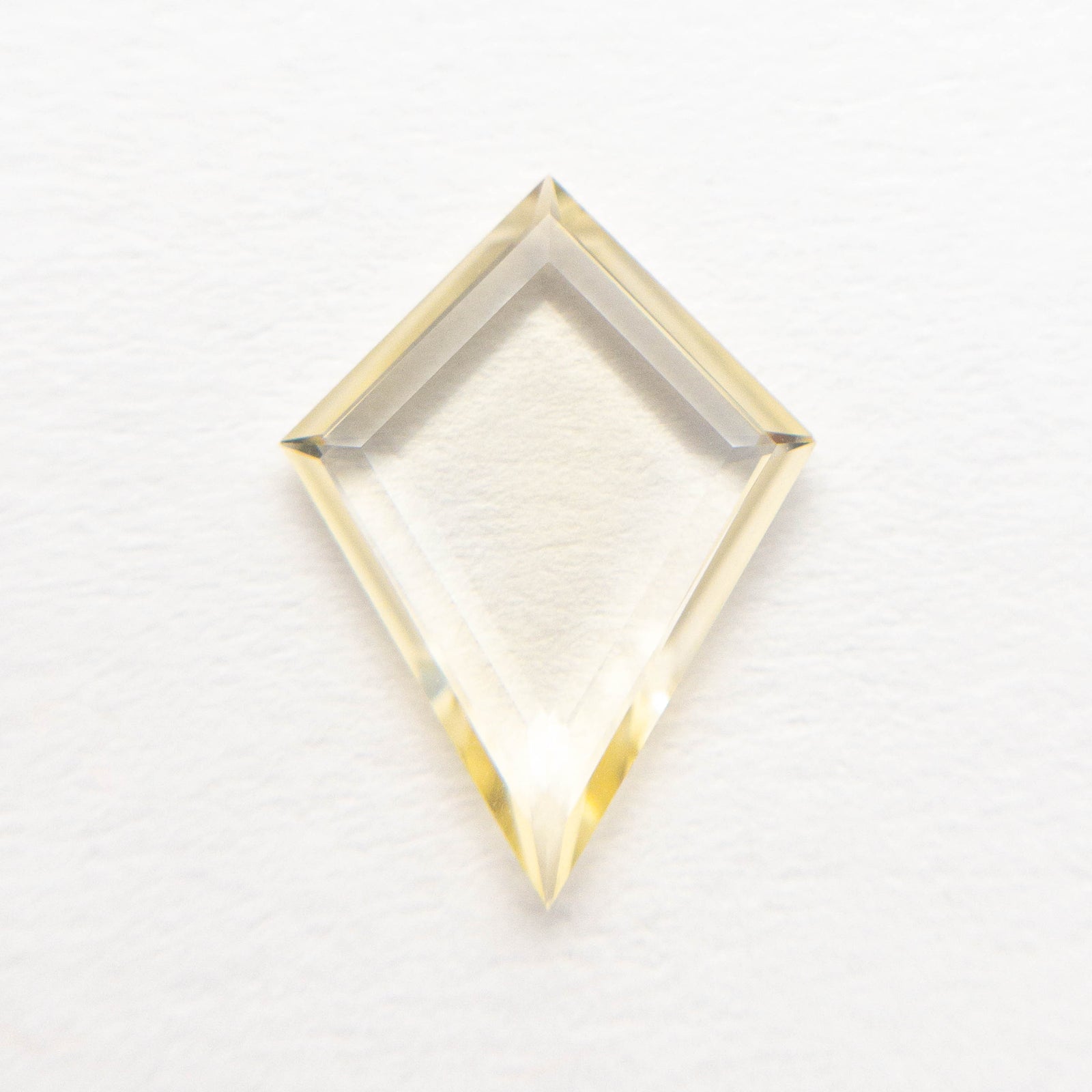 1.18ct 11.73x8.61x1.63mm Kite Portrait Cut Sapphire 19385-56