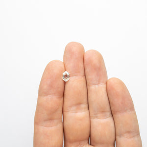 1.06ct 8.42x5.22x2.93mm VS2 N Hexagon Step Cut 19421-01