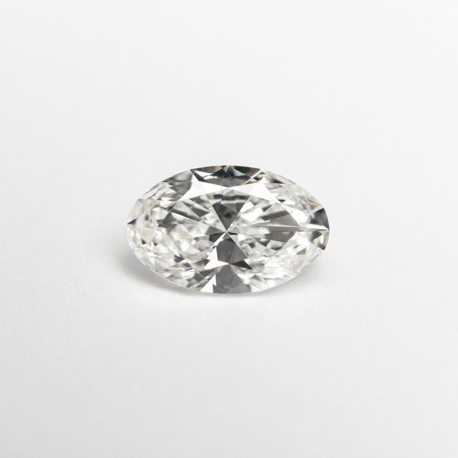 0.50ct 6.84x4.35x2.52mm VS1 F Oval Brilliant 19438-17