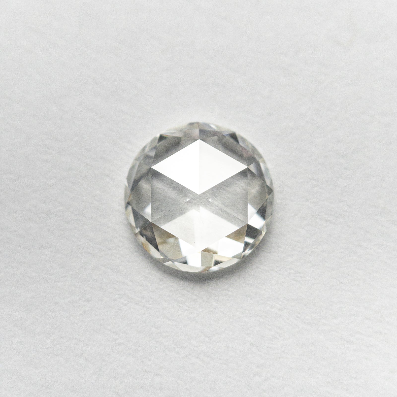 0.86ct 6.41x6.39x2.22mm SI2 J Round Rosecut 19486-07