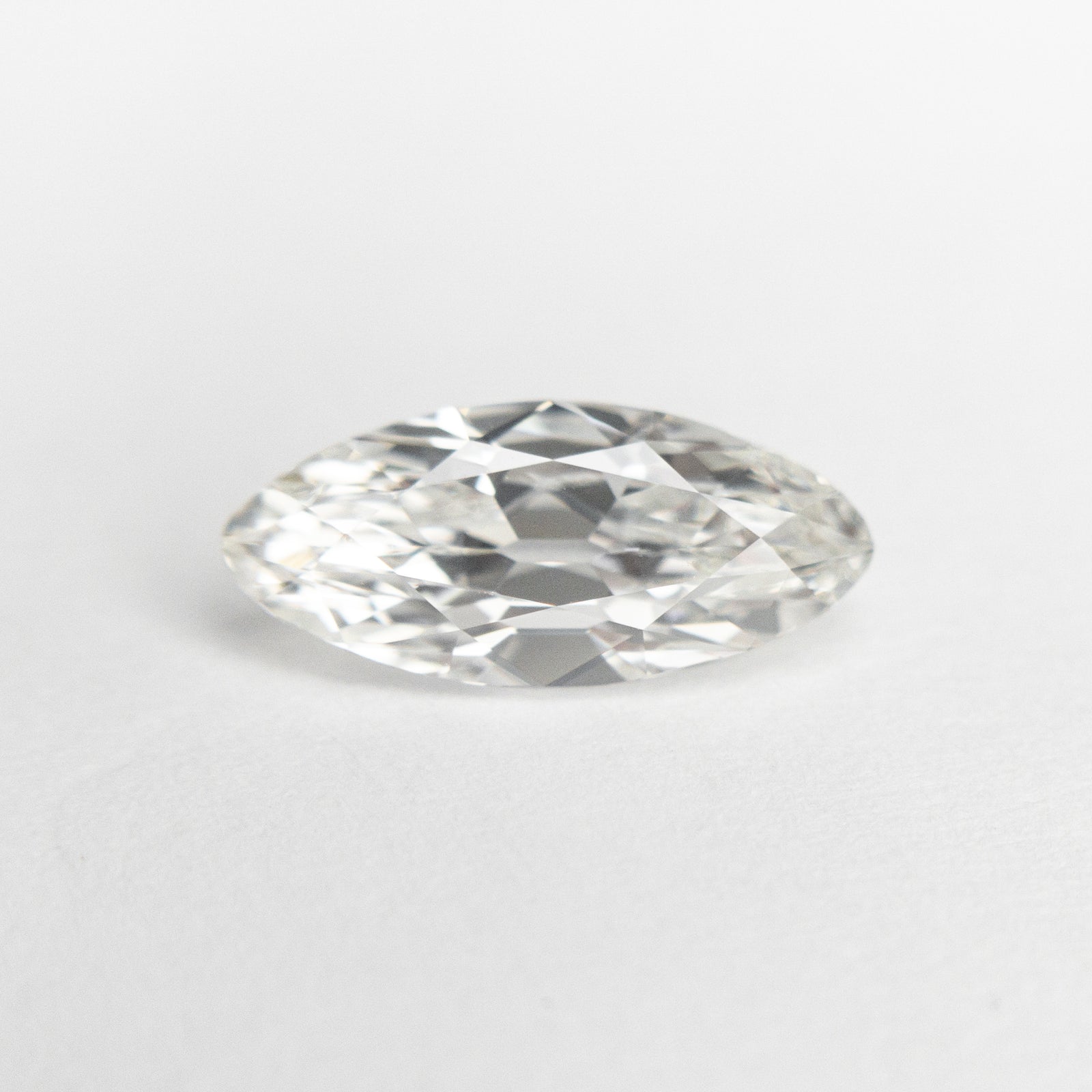 0.95ct 10.39x4.61x2.89mm GIA VVS2 H Modern Antique Moval Brilliant 19491-02