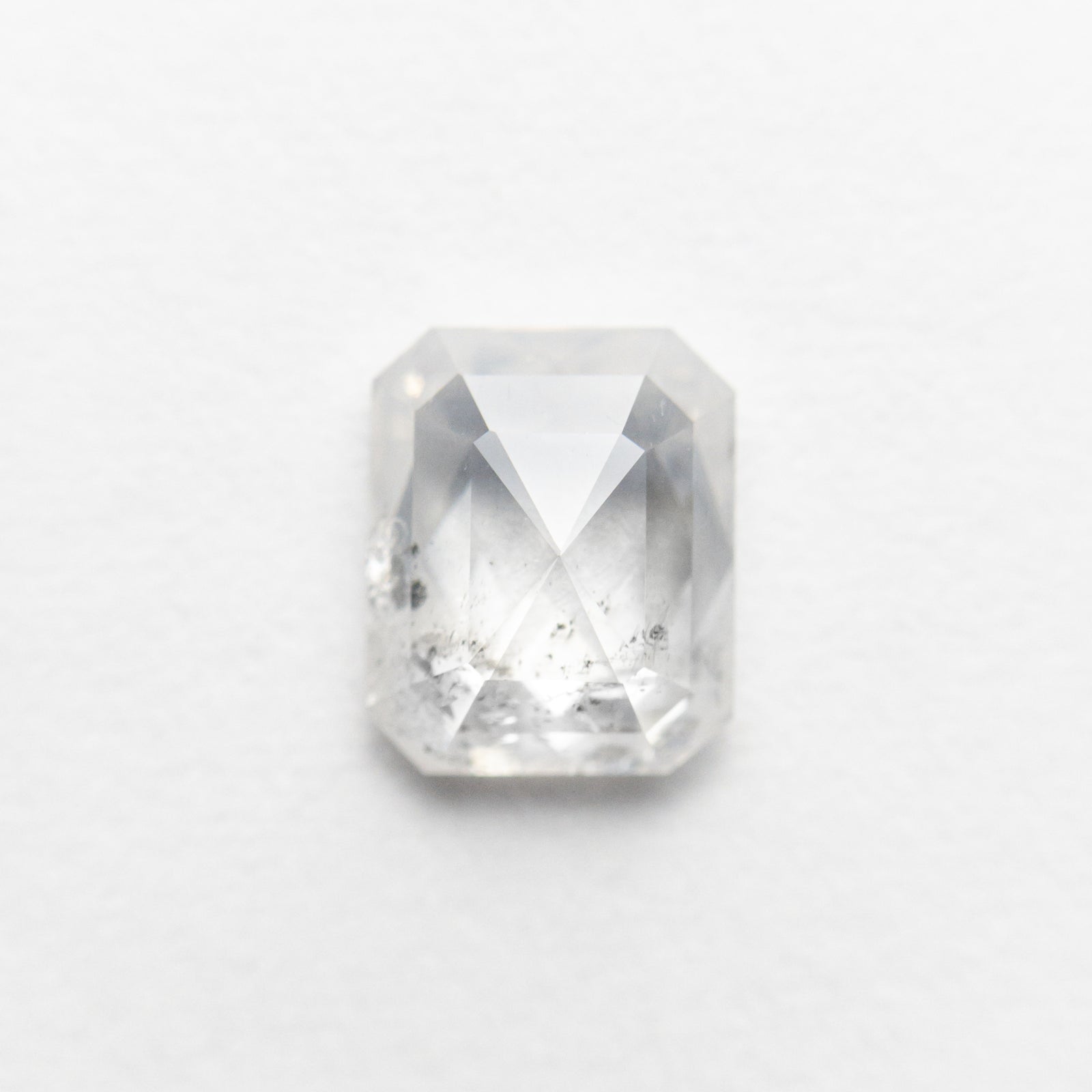 hold D5850 [Sep 20 2022] 1.16ct 6.69x5.54x2.96mm Cut Corner Rectangle Rosecut 19618-08