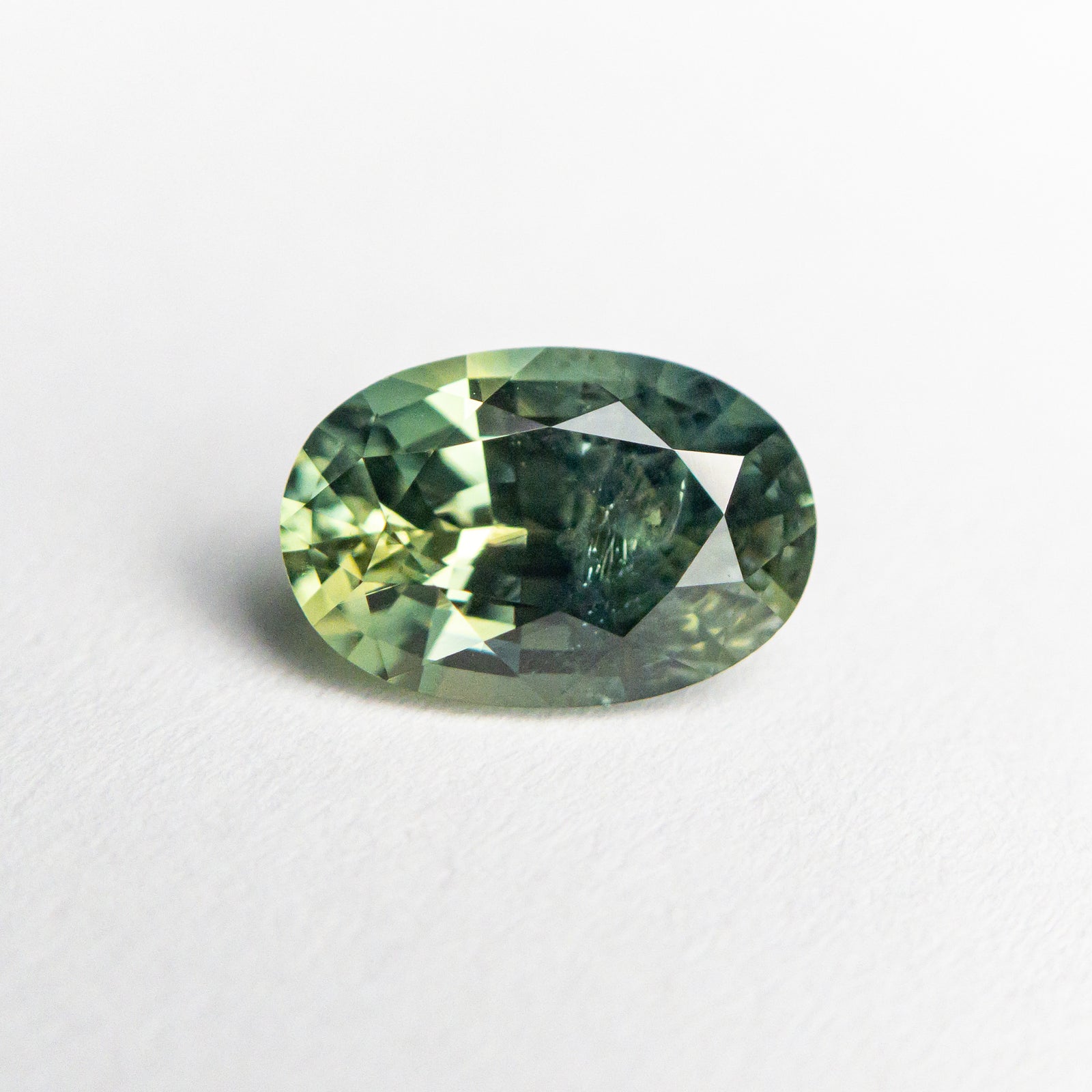 1.24ct 7.86x5.27x3.66mm Oval Brilliant Sapphire 19693-01