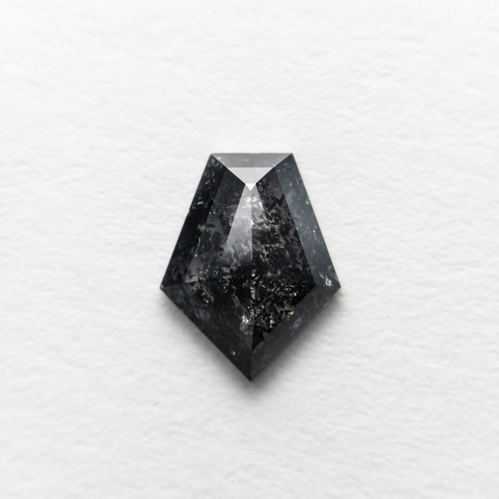 0.74ct 7.60x5.97x2.10mm Shield Rosecut 19744-39