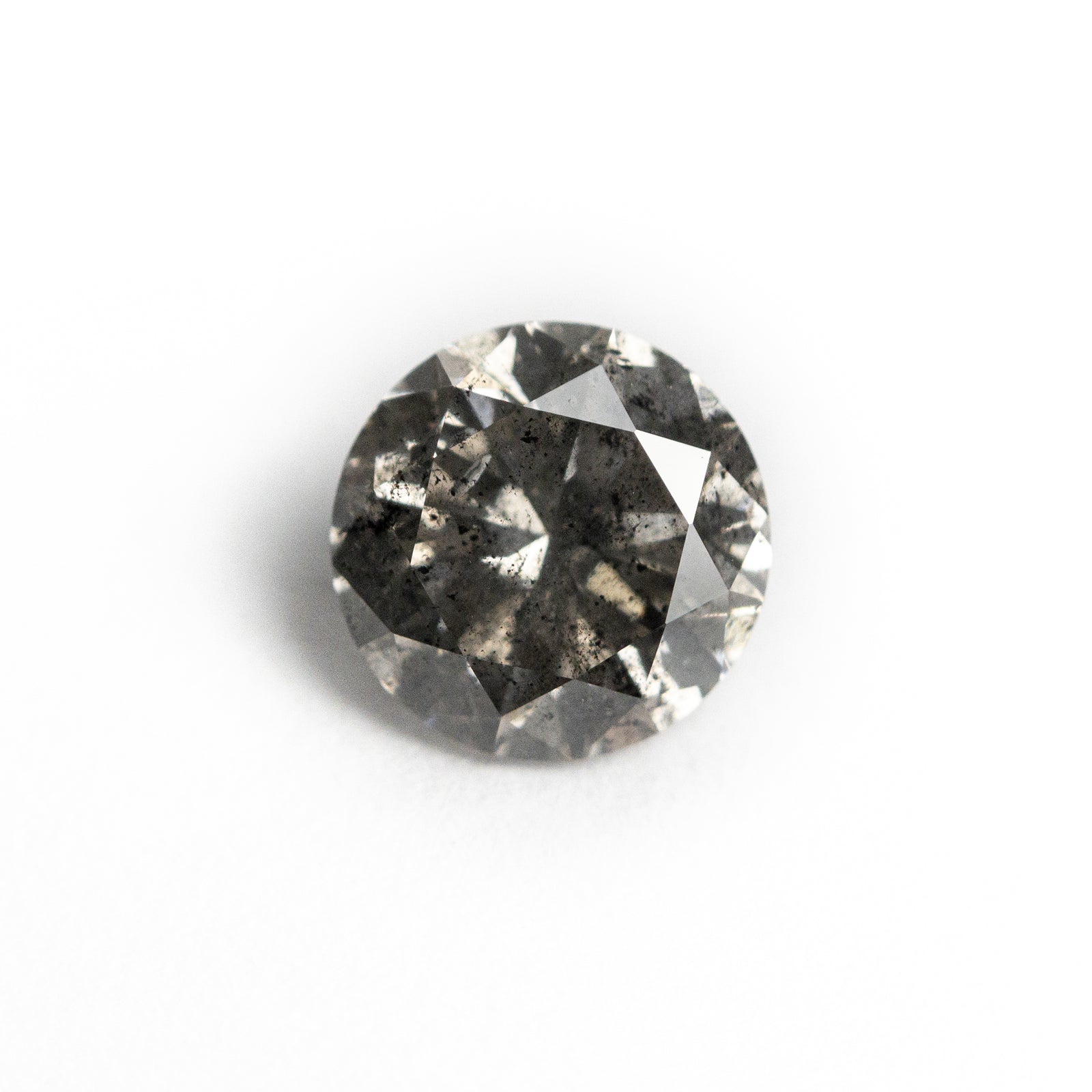 1.23ct 6.68x6.66x4.28mm Round Brilliant 19756-20