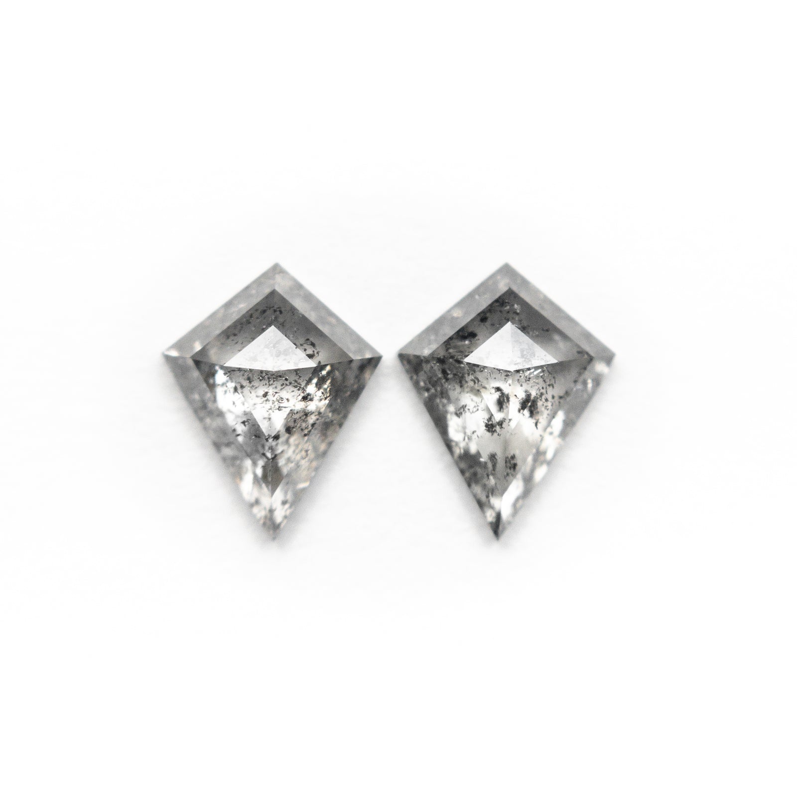 0.76cttw 2pc 6.63x5.23x2.10mm 6.66x5.19x1.88mm Kite Matching Pair Rosecut 19758-05