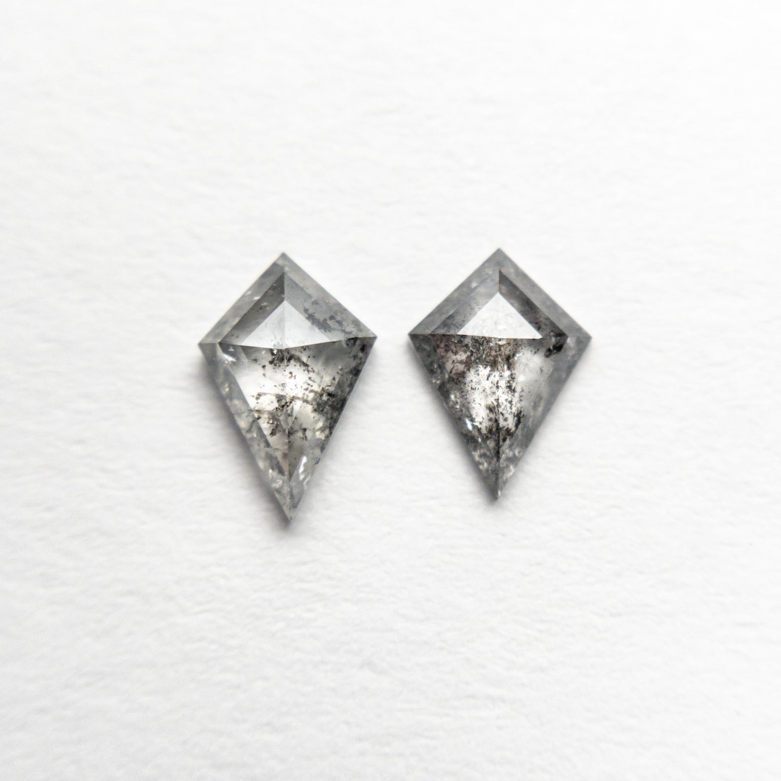 0.54cttw 2pc 6.24x4.09x1.94mm 5.87x4.26x1.45mm Kite Rosecut Matching Pair 19758-25