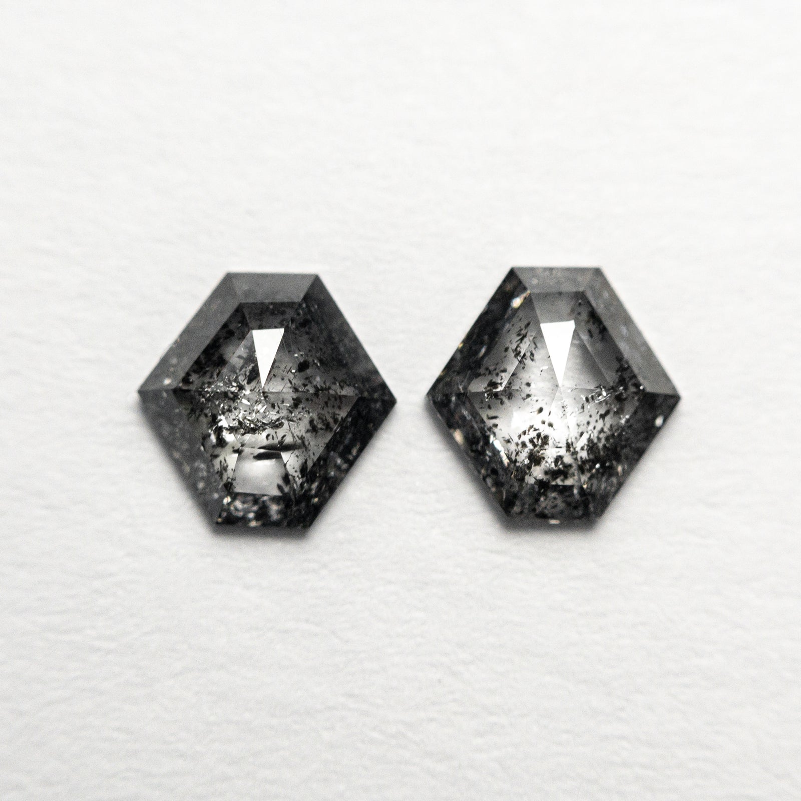 0.69cttw 5.19x5.28x1.88mm 5.25x5.24x1.76mm Hexagon Rosecut Pair 19759-03