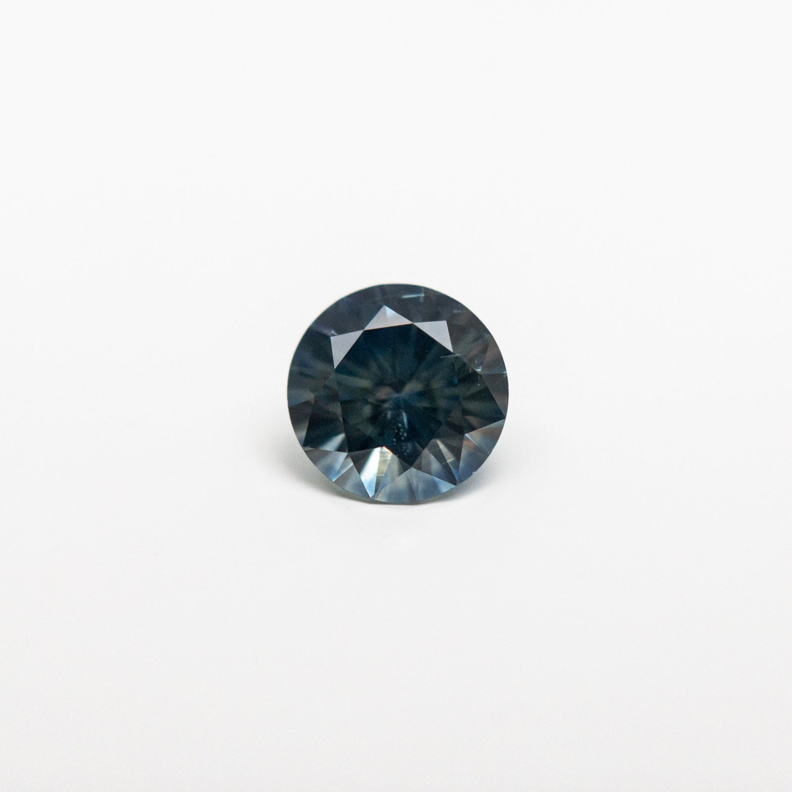 0.71ct 5.42x5.41x3.44 Round Brilliant Sapphire 19860-01