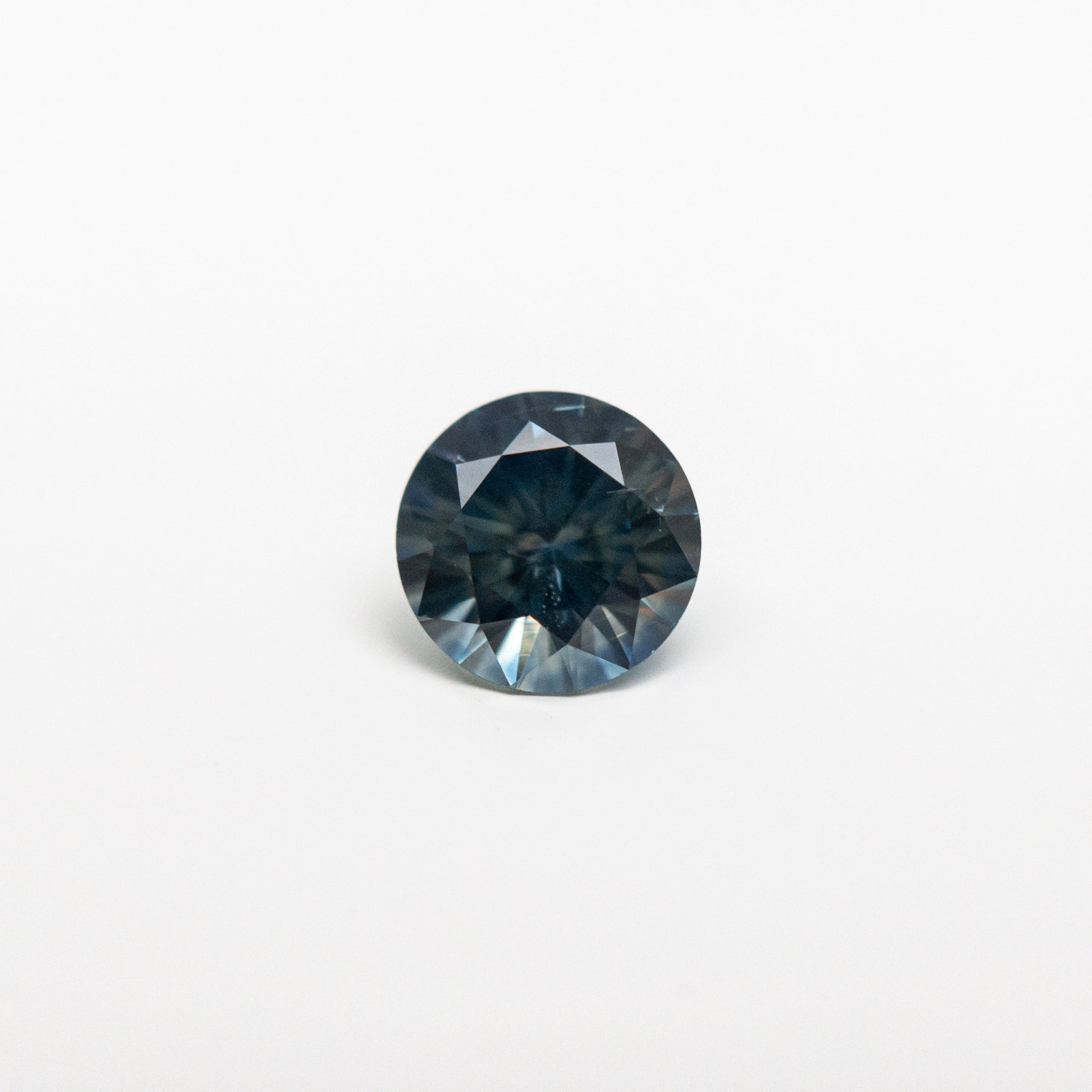 0.71ct 5.42x5.41x3.44 Round Brilliant Sapphire 19860-01