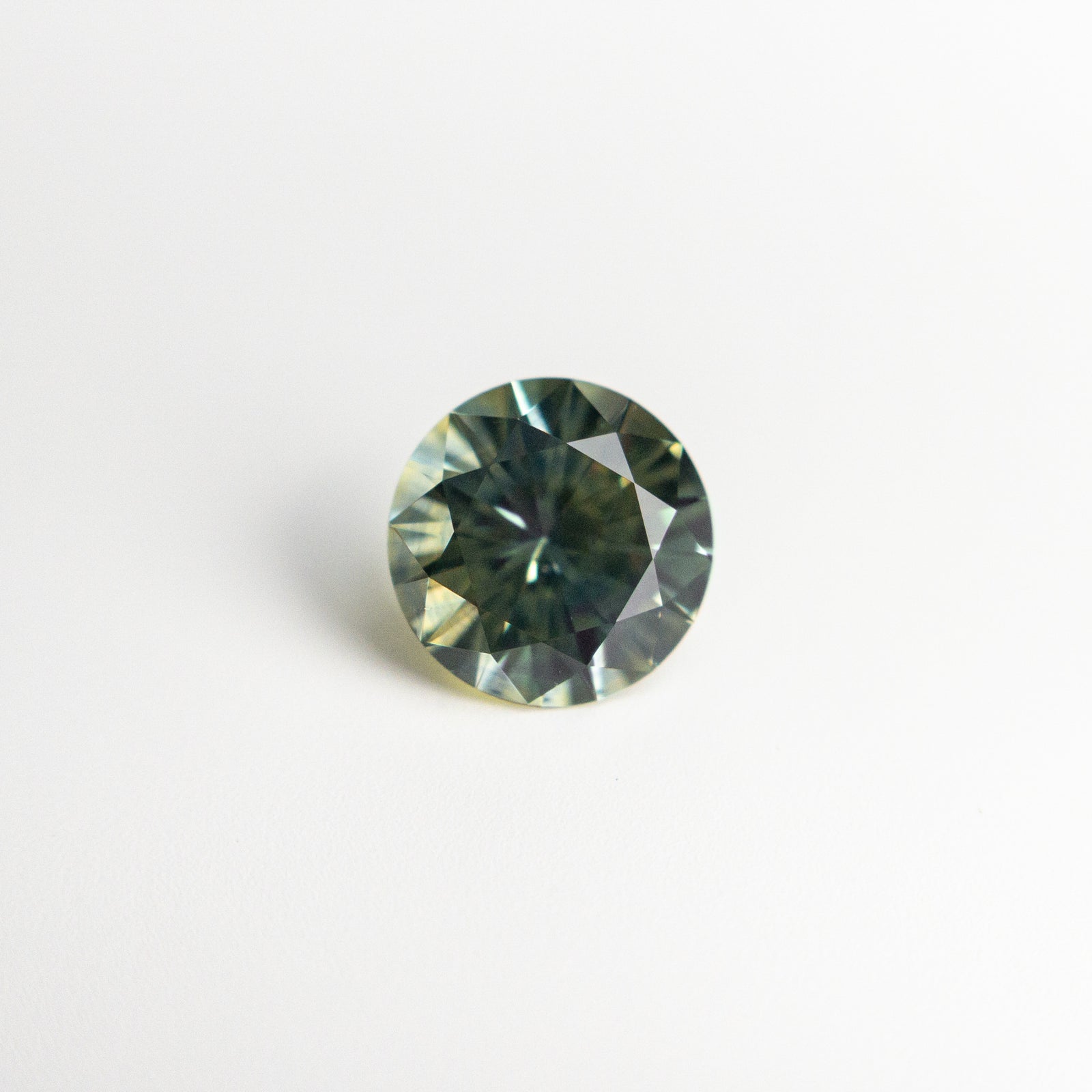 0.80ct 5.70x5.69x3.52mm Round Brilliant Sapphire 19869-02