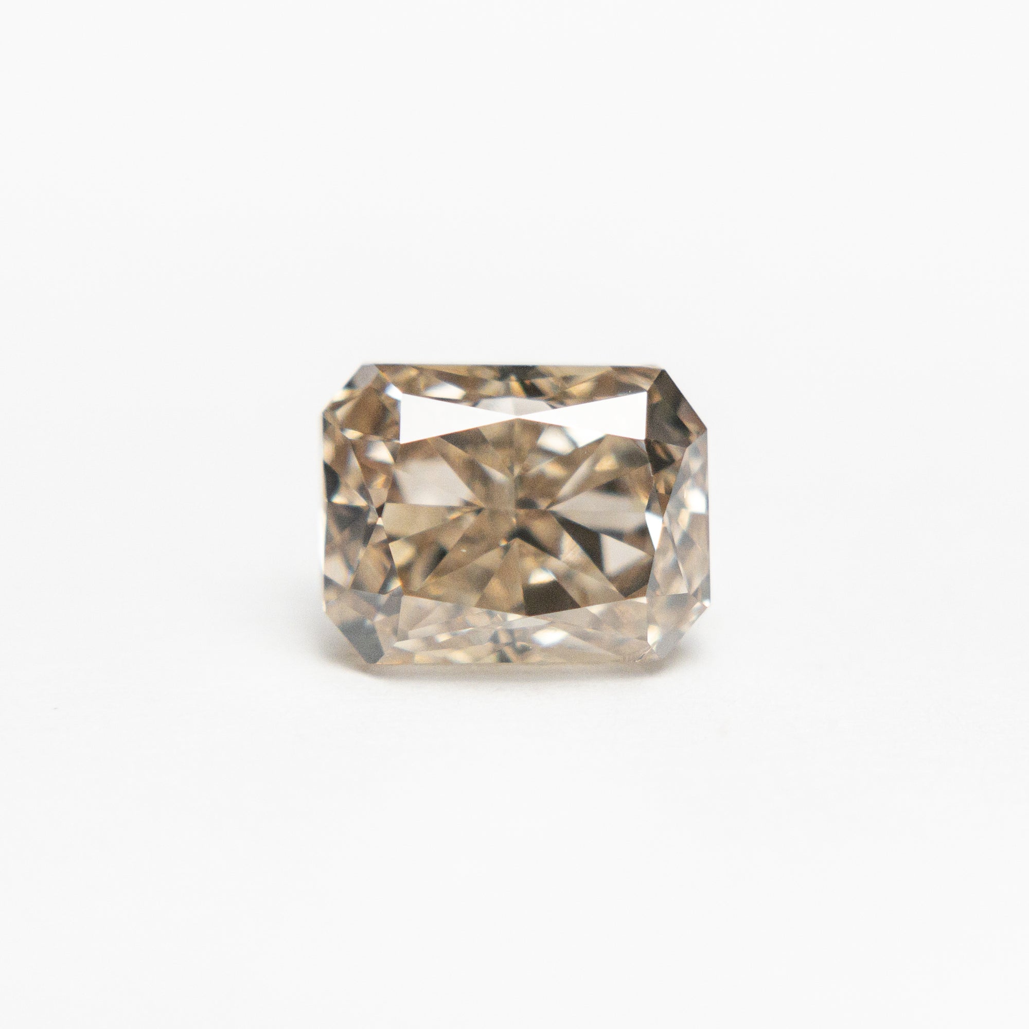 1.32ct 6.69x5.20x3.88mm VS2 C4 Cut Corner Rectangle Brilliant 19903-01