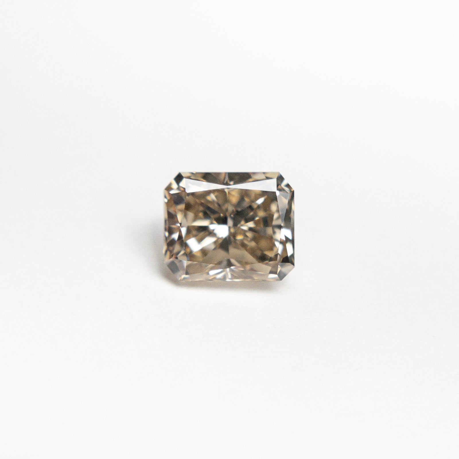 1.04ct 6.13x5.14x3.69mm VS1 C4 Cut Corner Rectangle Brilliant 19903-02