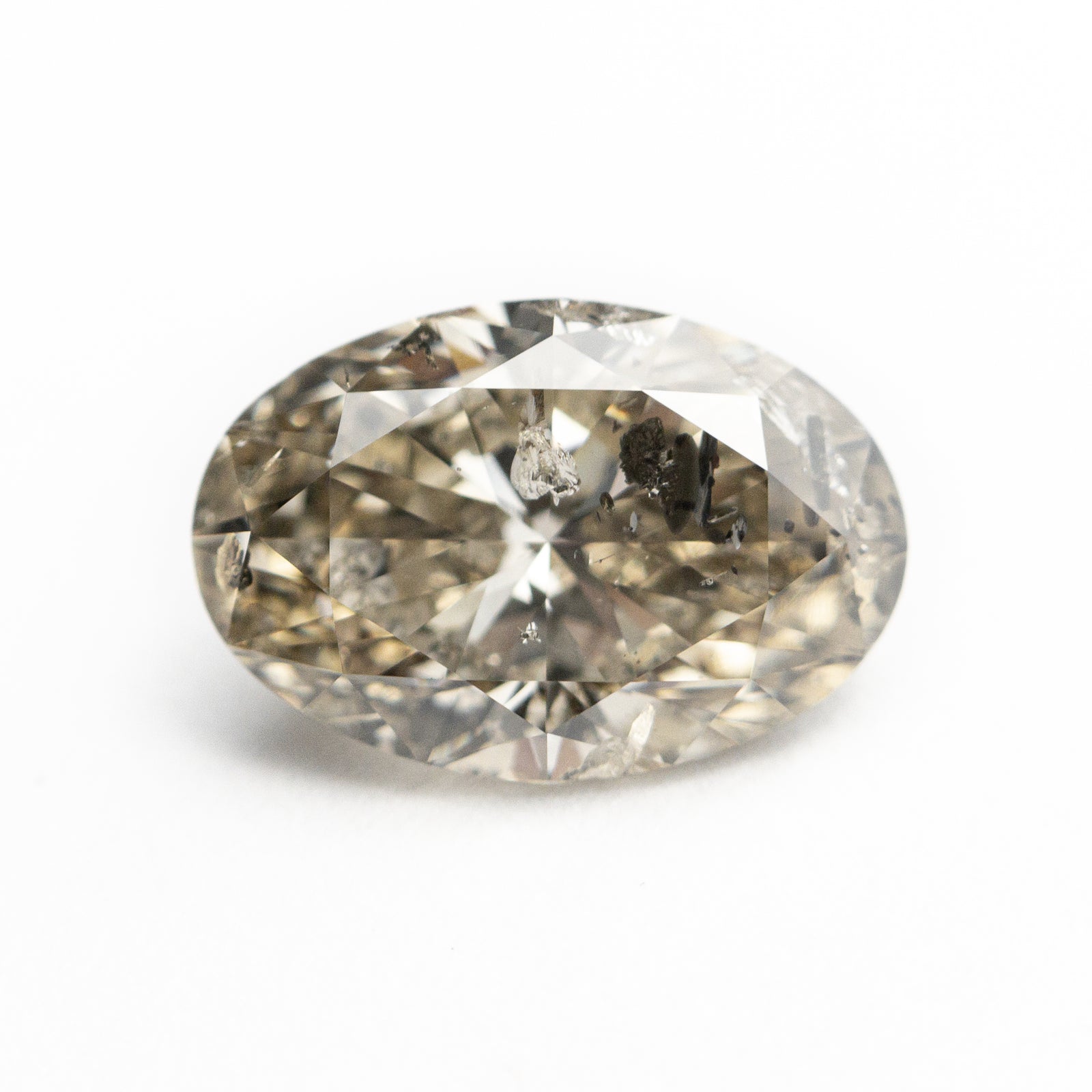 2.26ct 10.57x7.12x4.56mm Oval Brilliant 19918-03