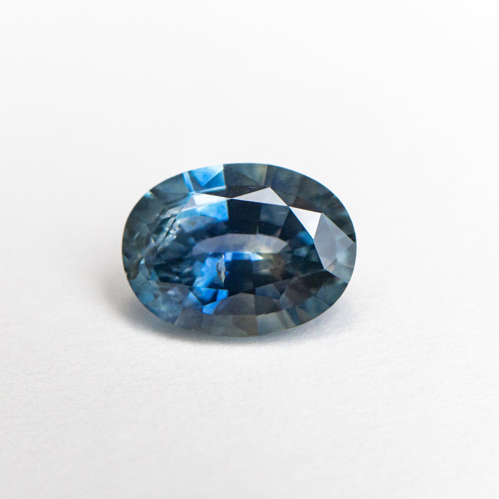 1.17ct 7.47x5.60x3.46mm Oval Brilliant Sapphire 19938-13