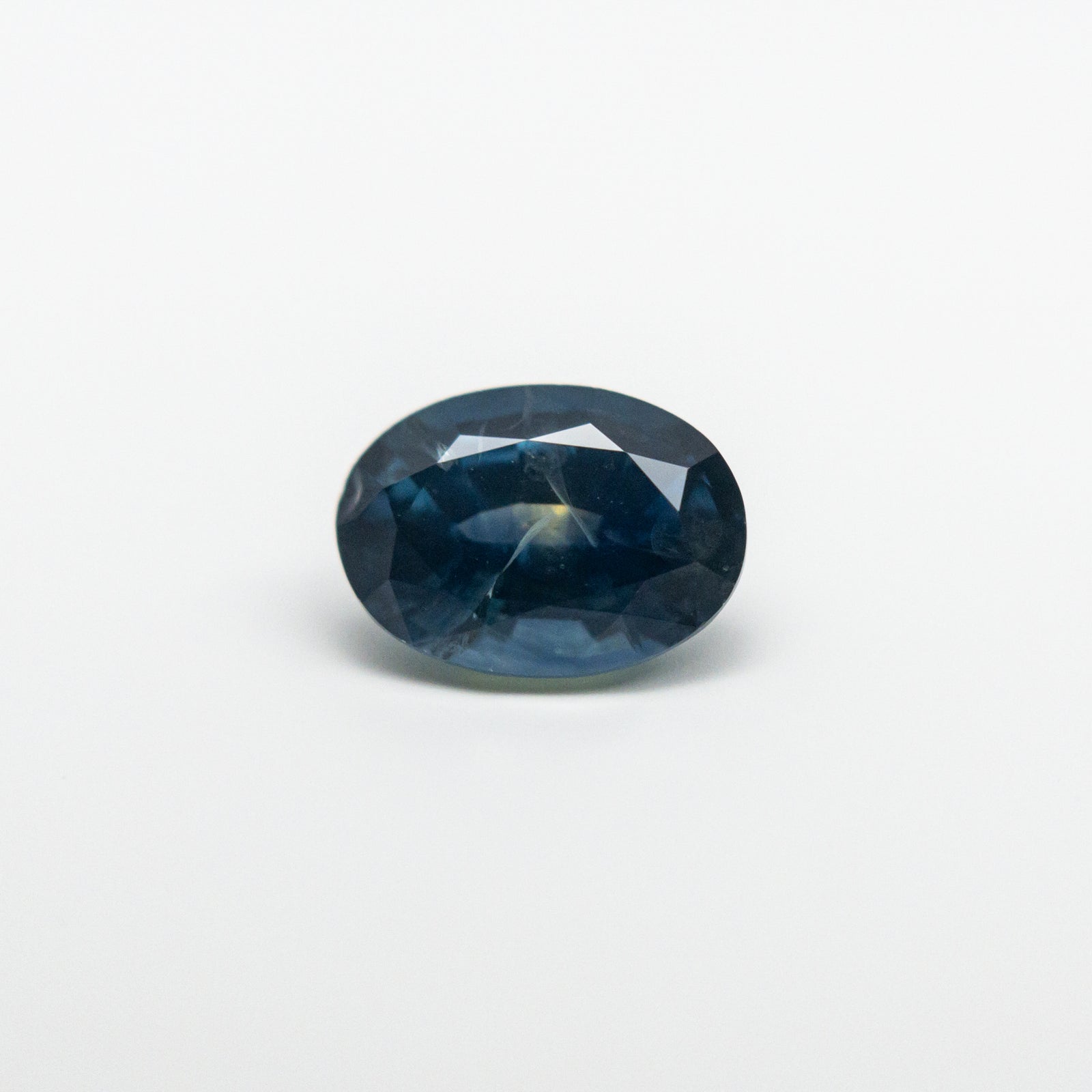 1.05ct 6.94x5.02x3.63mm Oval Brilliant Sapphire 19939-17