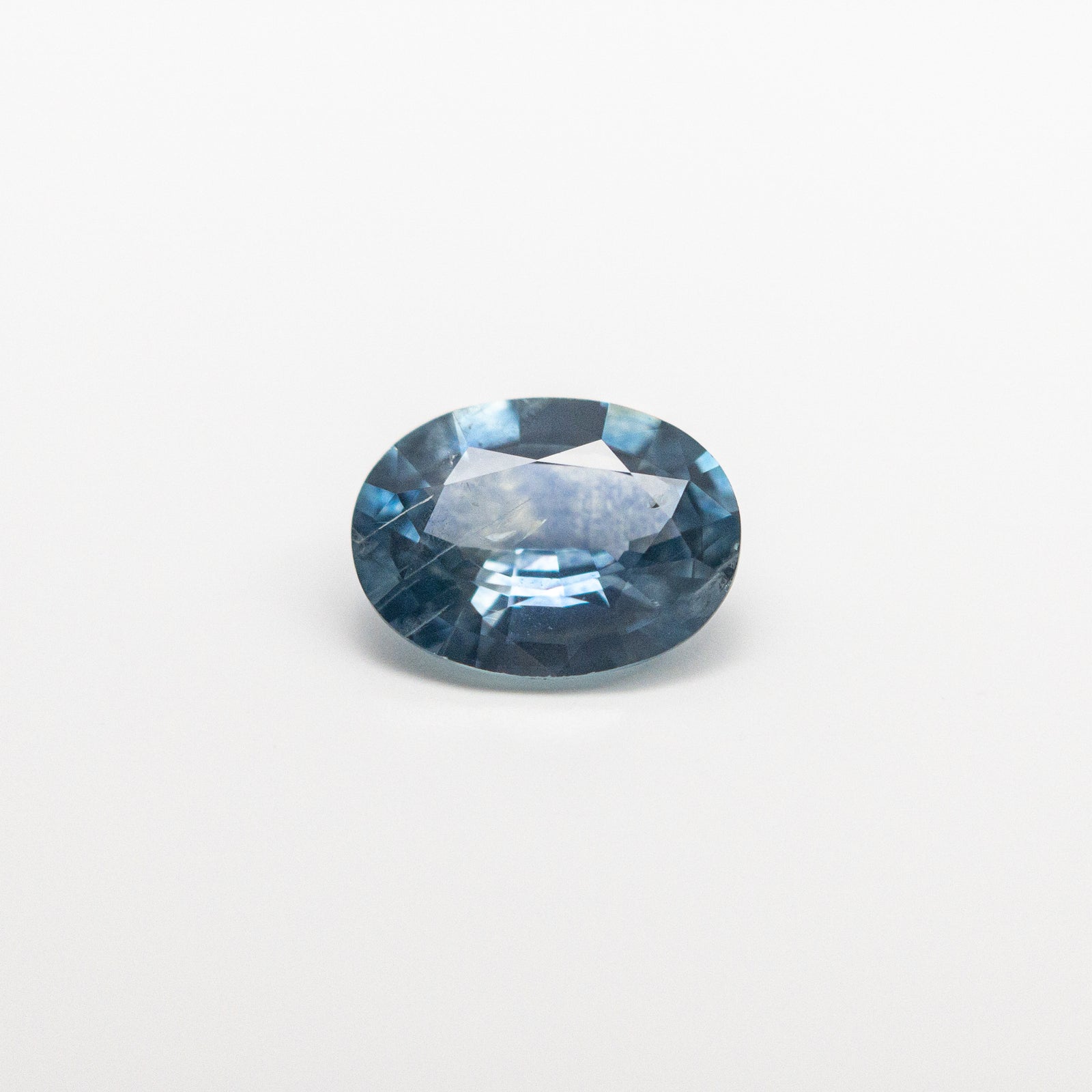 0.81ct 6.78x5.03x2.81mm Oval Brilliant Sapphire 19939-20