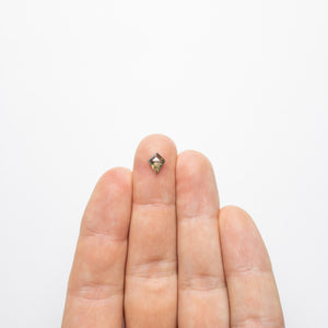 0.71ct 8.20x6.84x2.30mm Kite Rosecut 20015-05